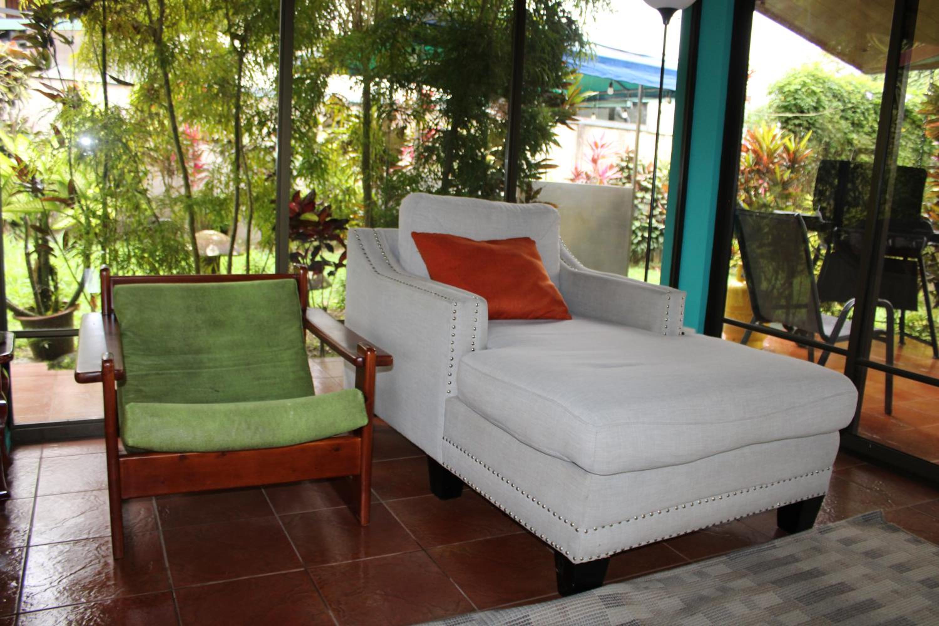 Casa Tropical Honey by The Blue