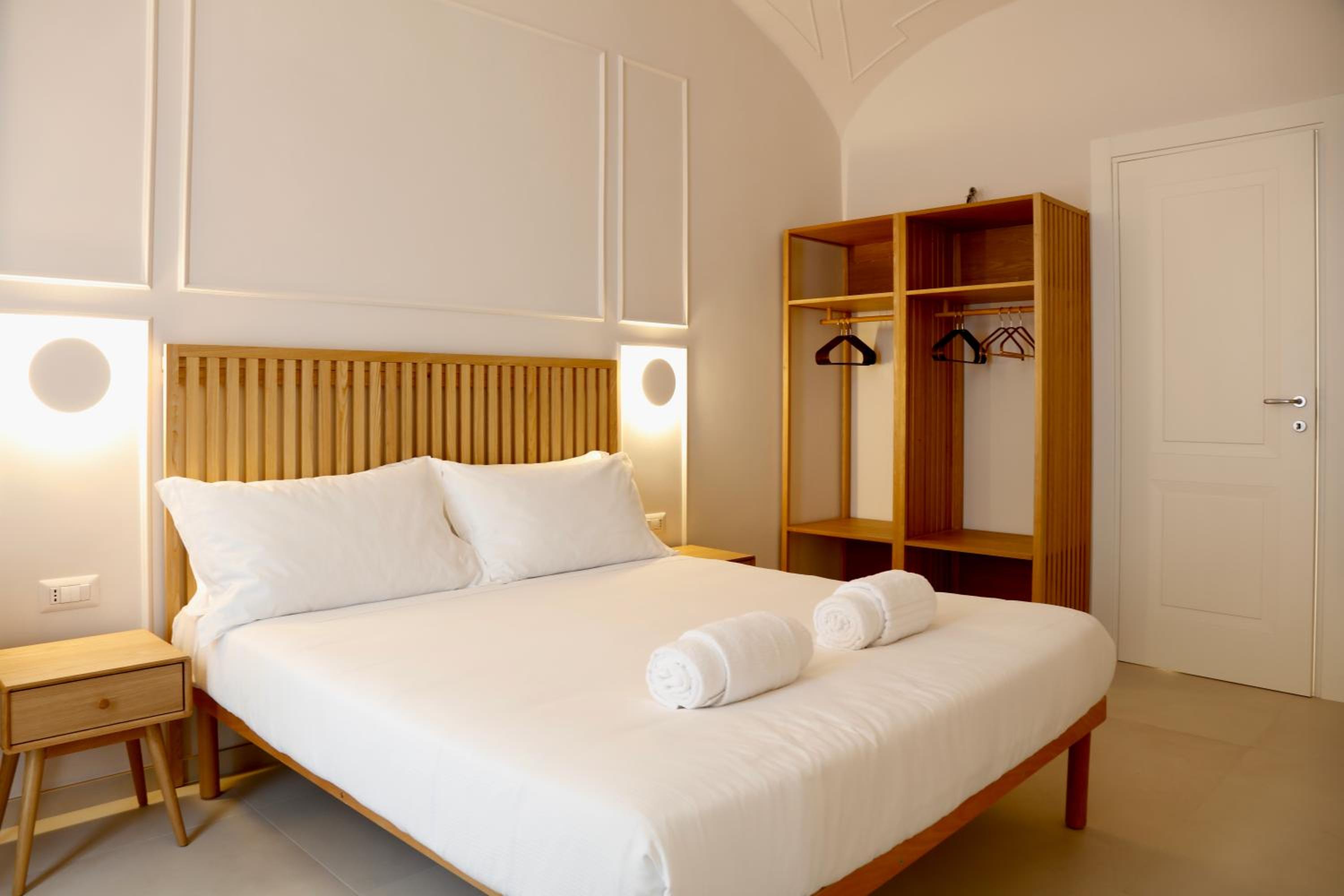 Domus Maxima - Rome Suite & Rooms