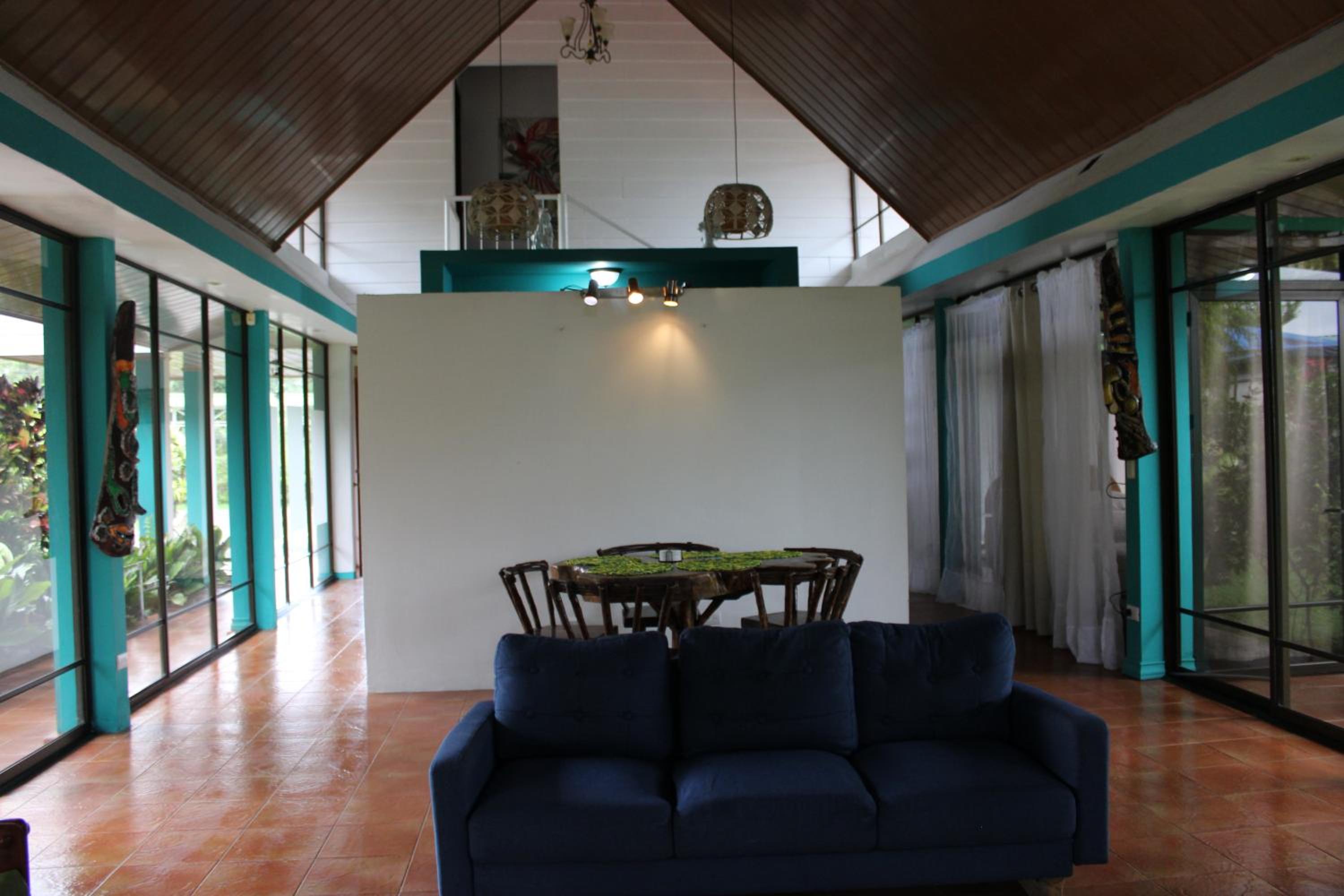 Casa Tropical Honey by The Blue