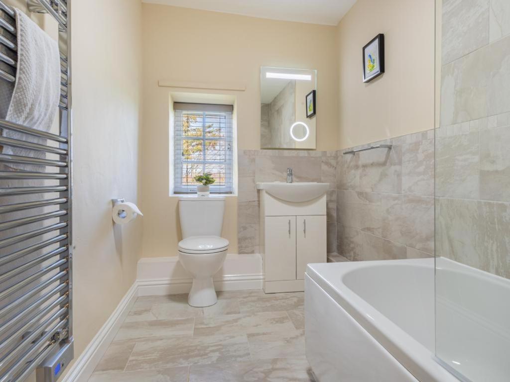 2 Bed in Keswick oc-sz199 view 5