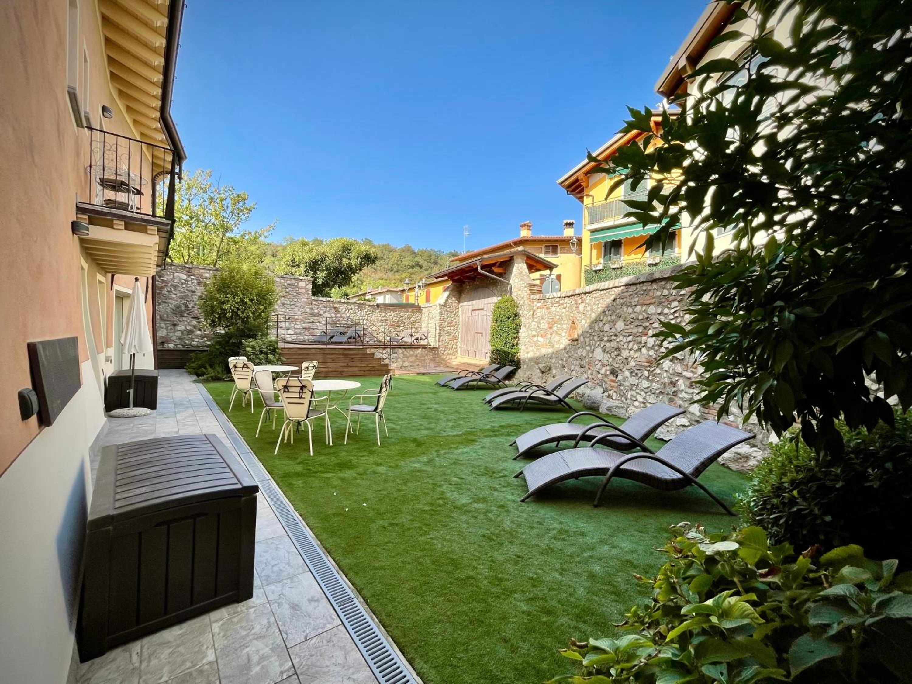 Villa Fontanelle Gardapartments