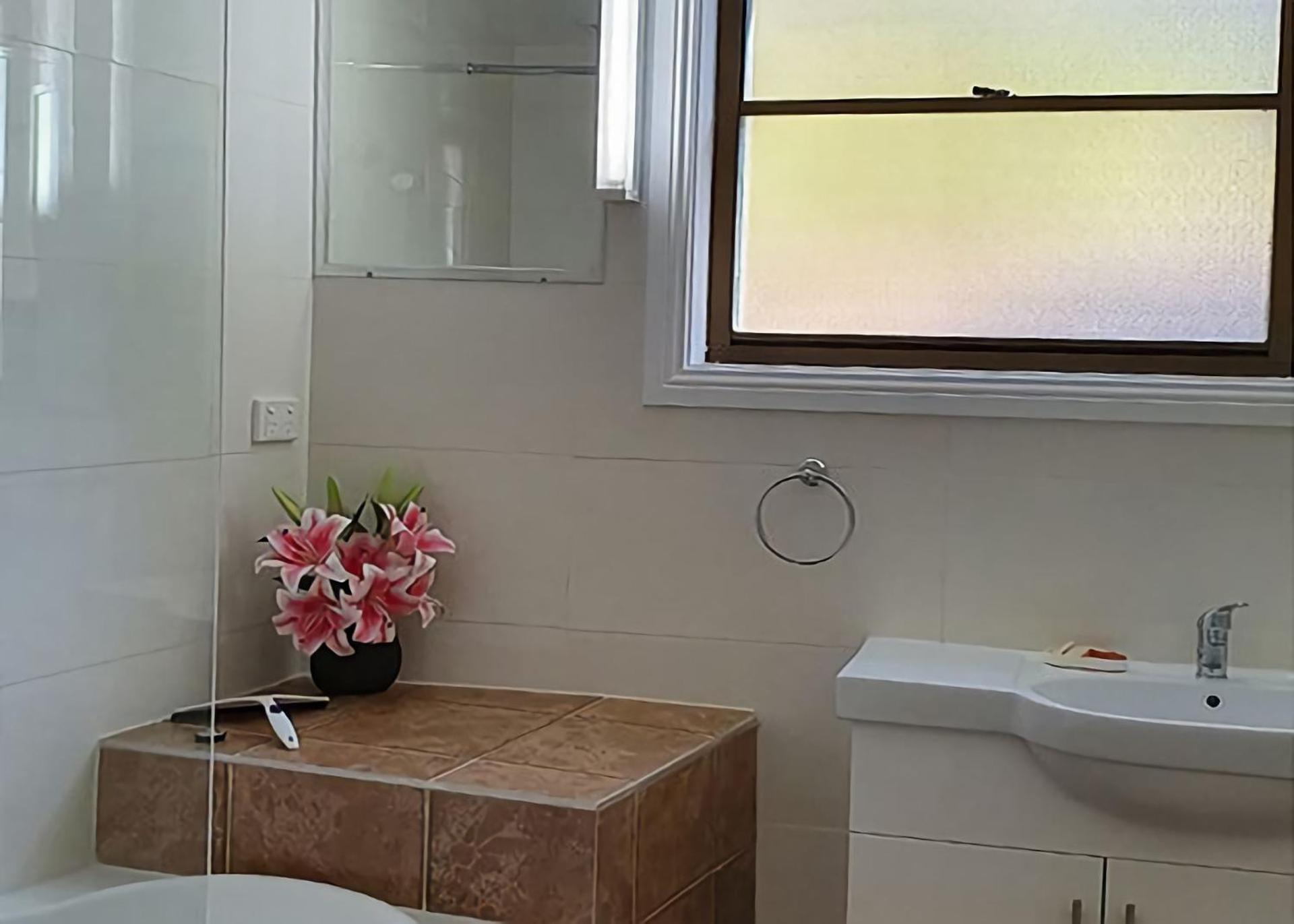 George Bass Drive A Well Kept Secret managed by Batemans Bay Accom