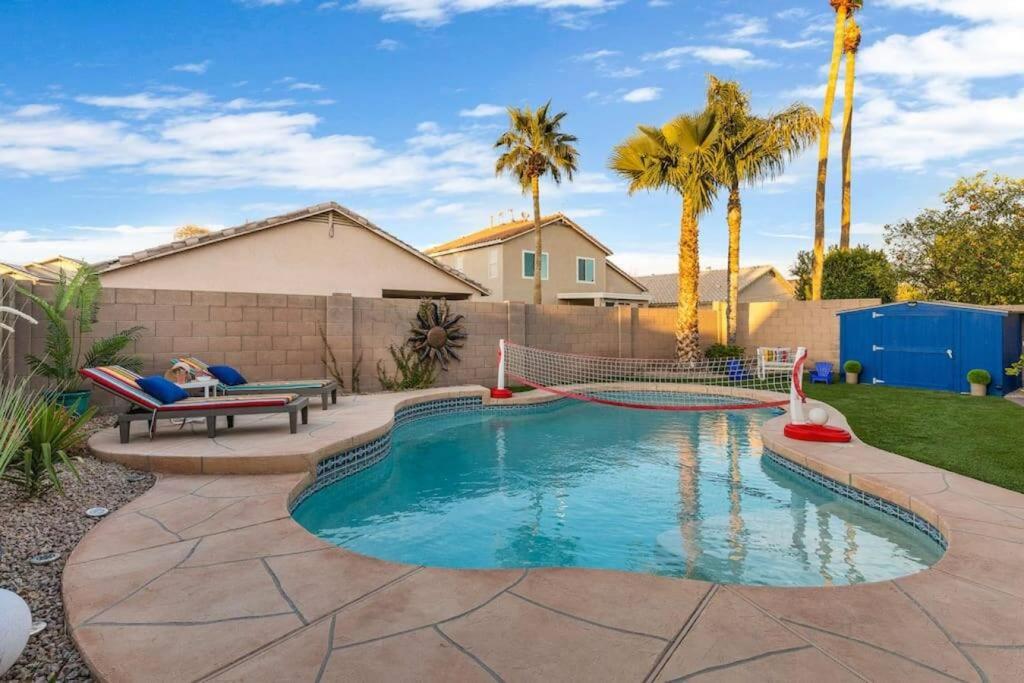 Heatable Pool Outdoor Oasis Amenities BBQ