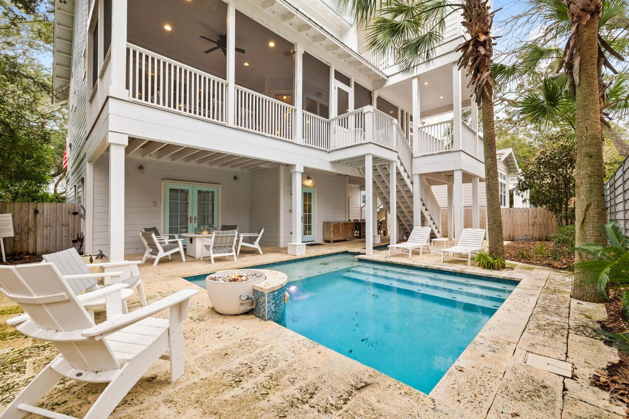 Serenity Now - Private Pool,5 Bikes,Gulf Views, Steps to the Beach and Seaside!