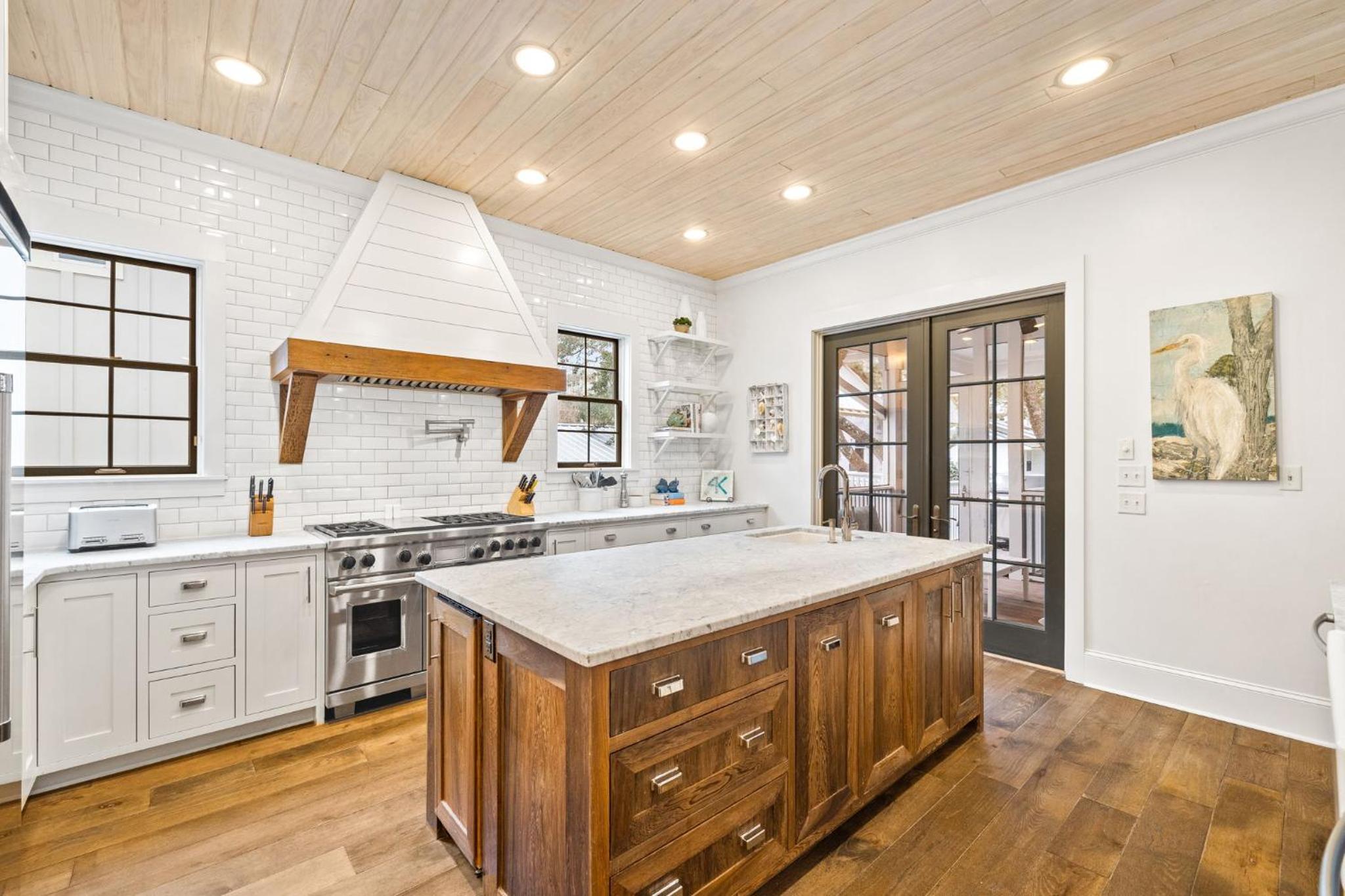 Serenity Now - Private Pool,5 Bikes,Gulf Views, Steps to the Beach and Seaside!