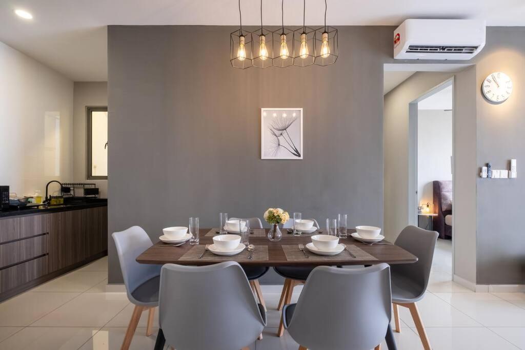 Wi-Fi 500mbps Cozy Home 3BR 7pax@Kenwingston Platz