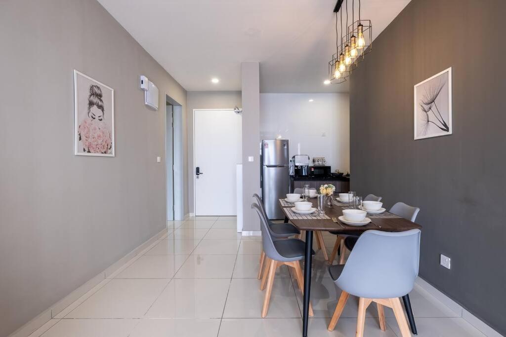 Wi-Fi 500mbps Cozy Home 3BR 7pax@Kenwingston Platz