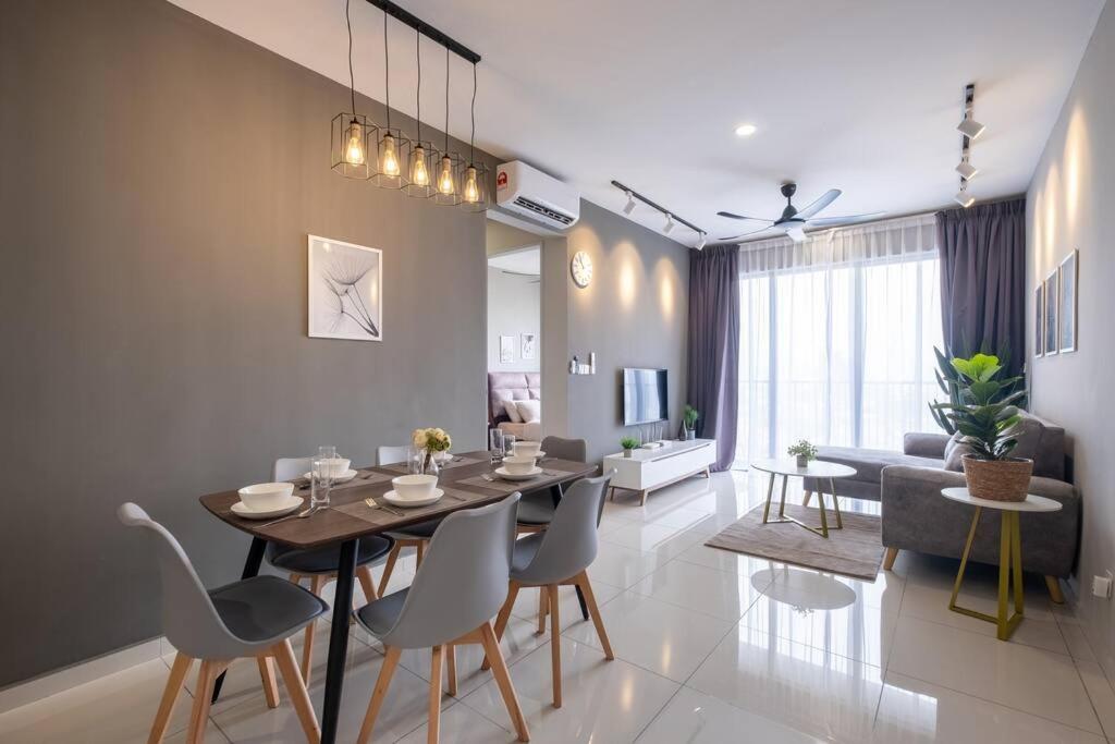 Wi-Fi 500mbps Cozy Home 3BR 7pax@Kenwingston Platz