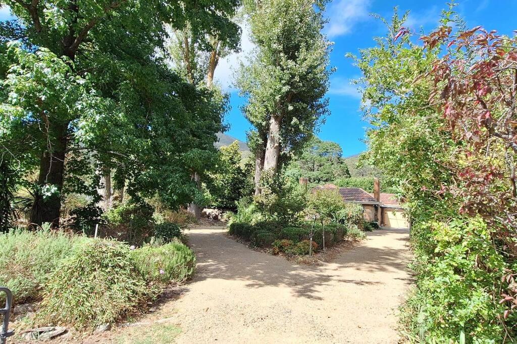 Yarra Donna Cottage
