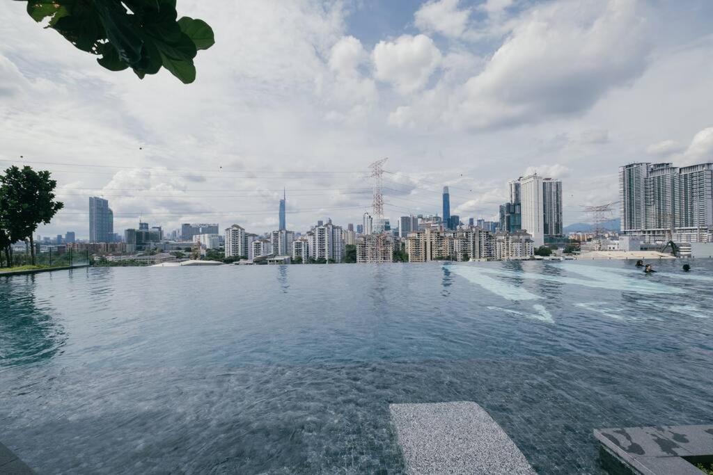 NEW! French Design 3BR InfinityPool M Vertica