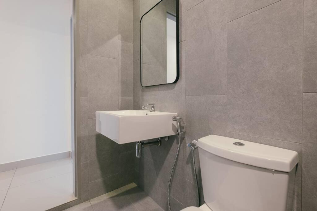 NEW! French Design 3BR InfinityPool M Vertica