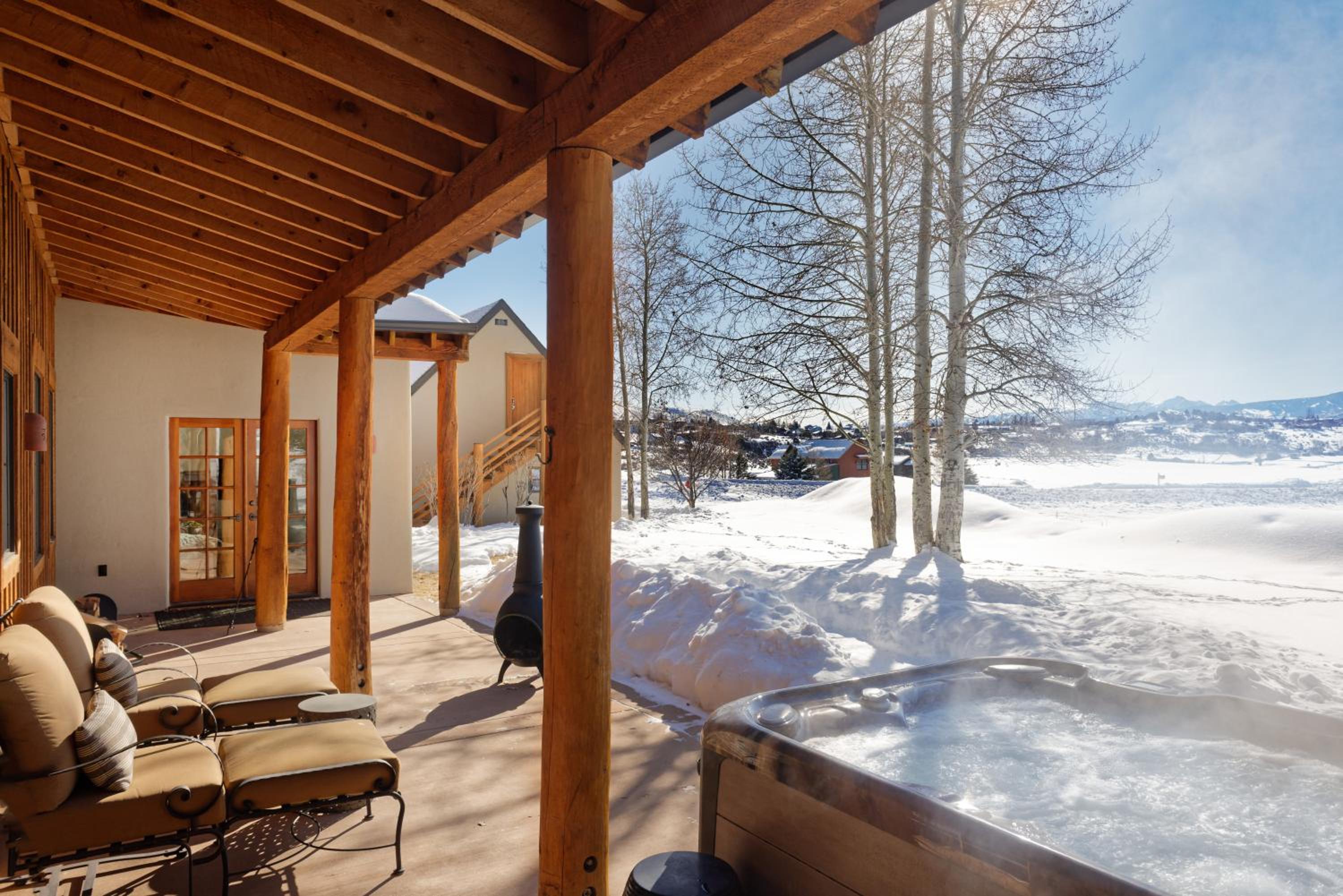 Luxury Carbondale Home view 5