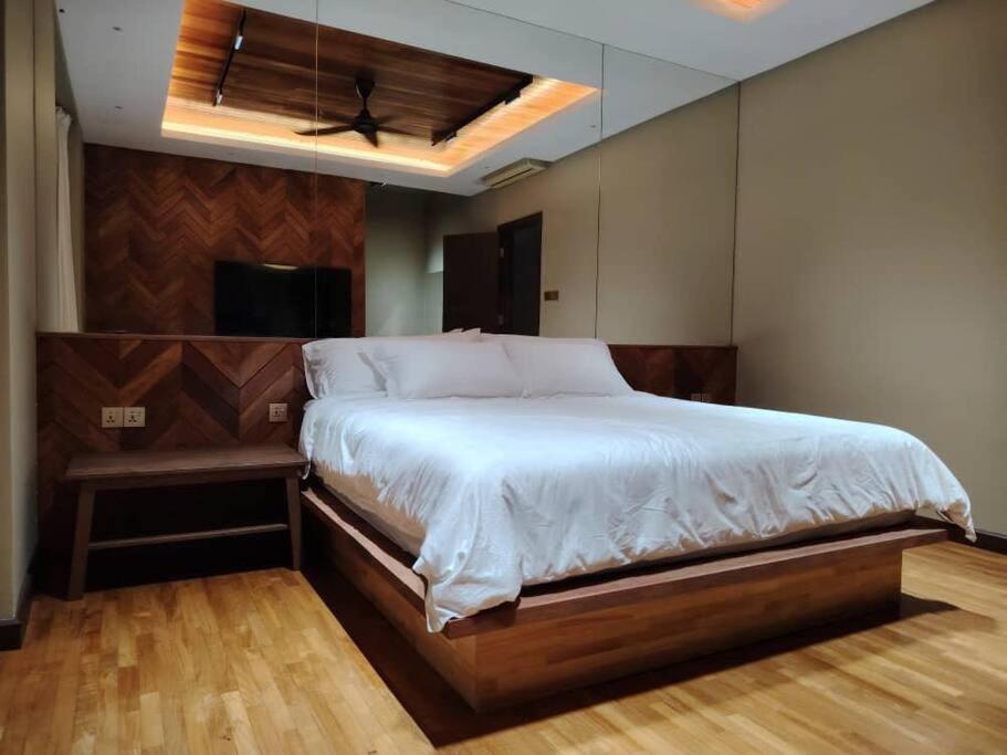 'Resort Living at the Heart of KLCC'