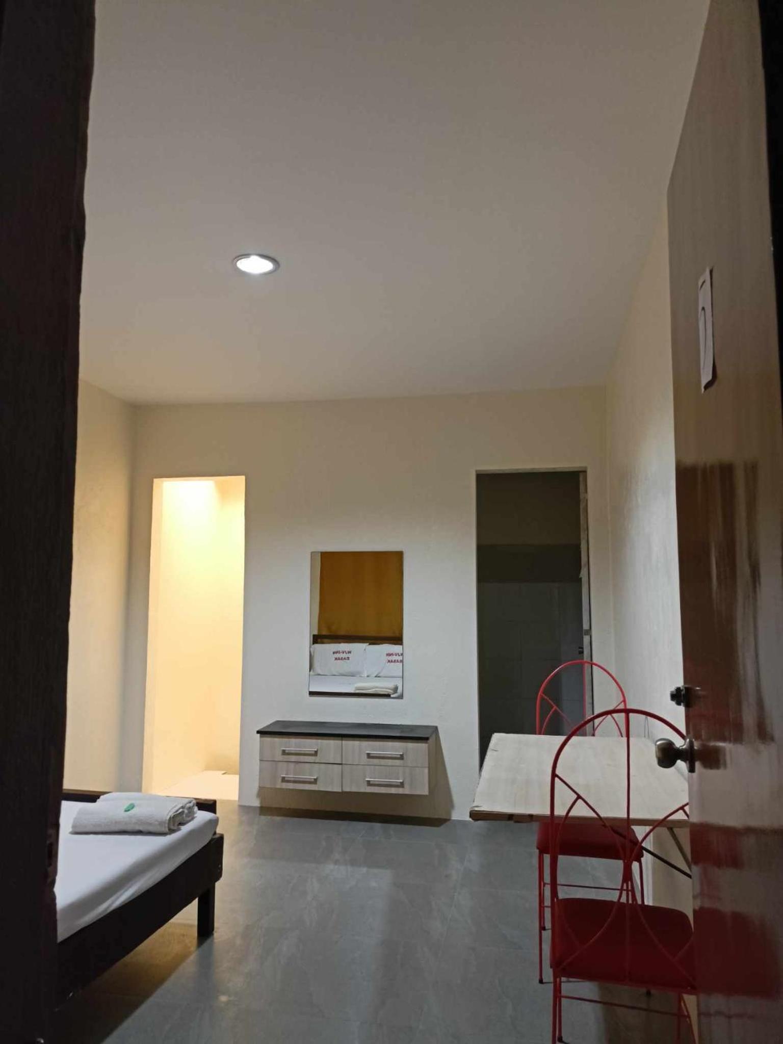 Wjv Inn Talamban view 3