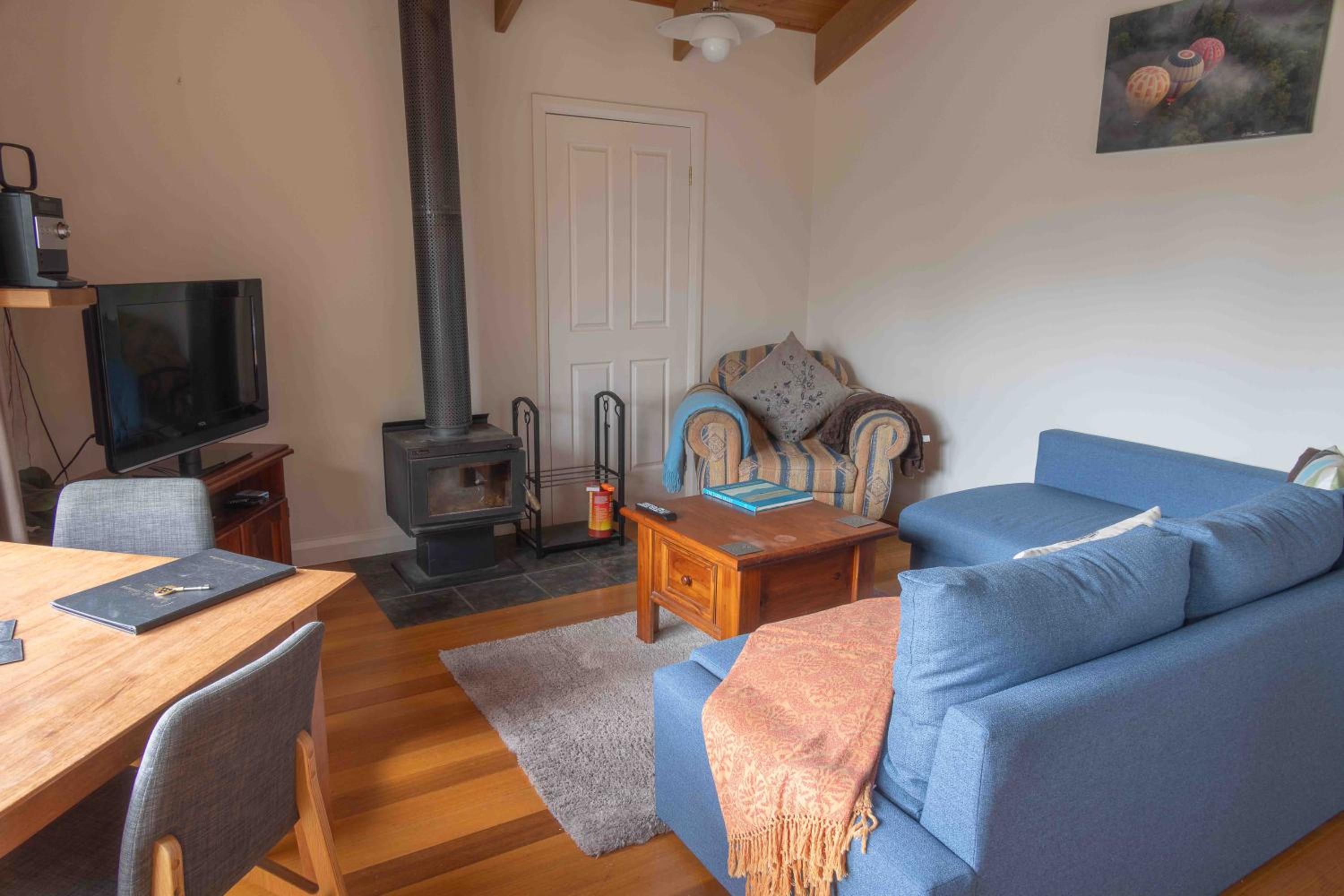 The Vines Cottage, Yarra Glen