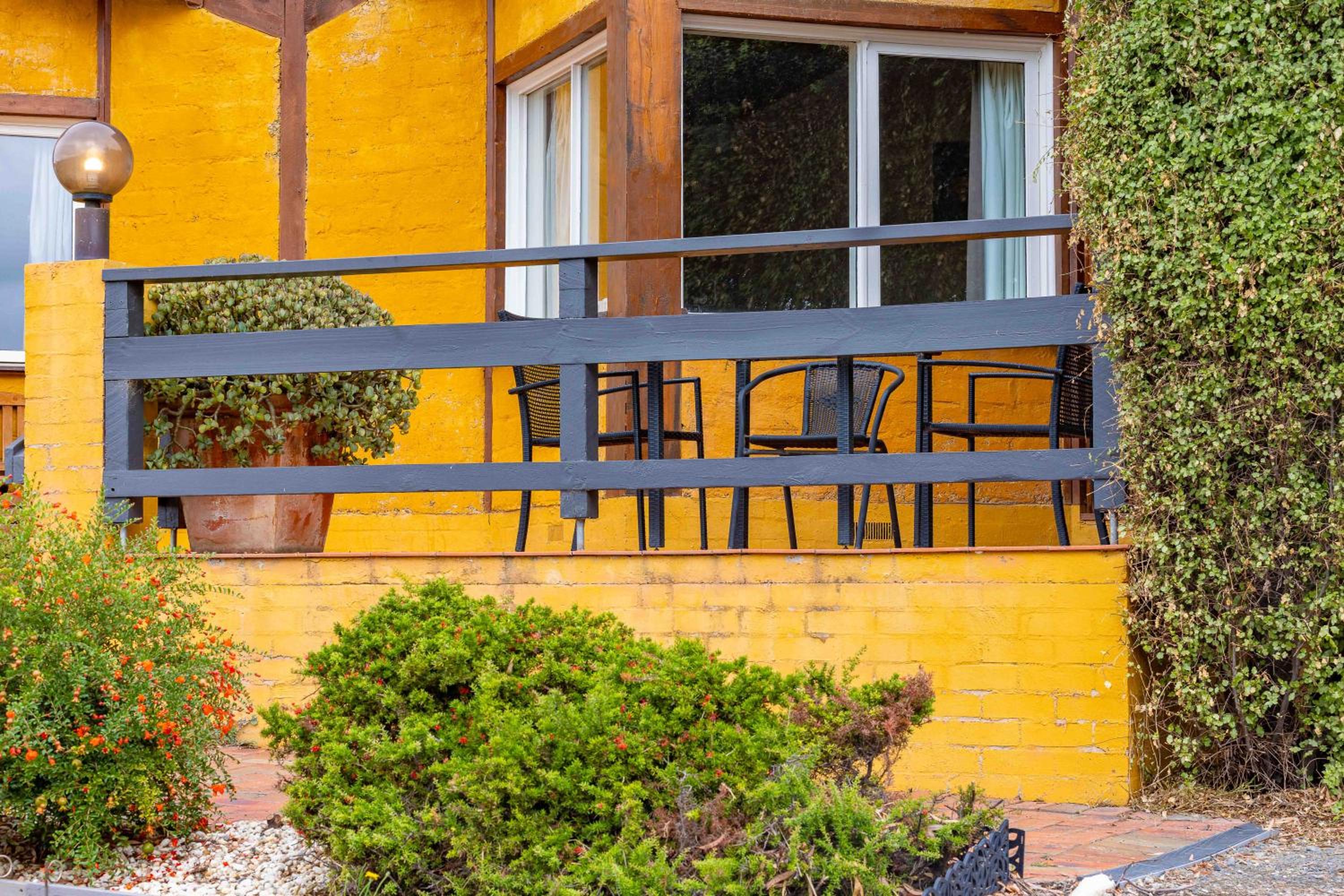 The Vines Cottage, Yarra Glen