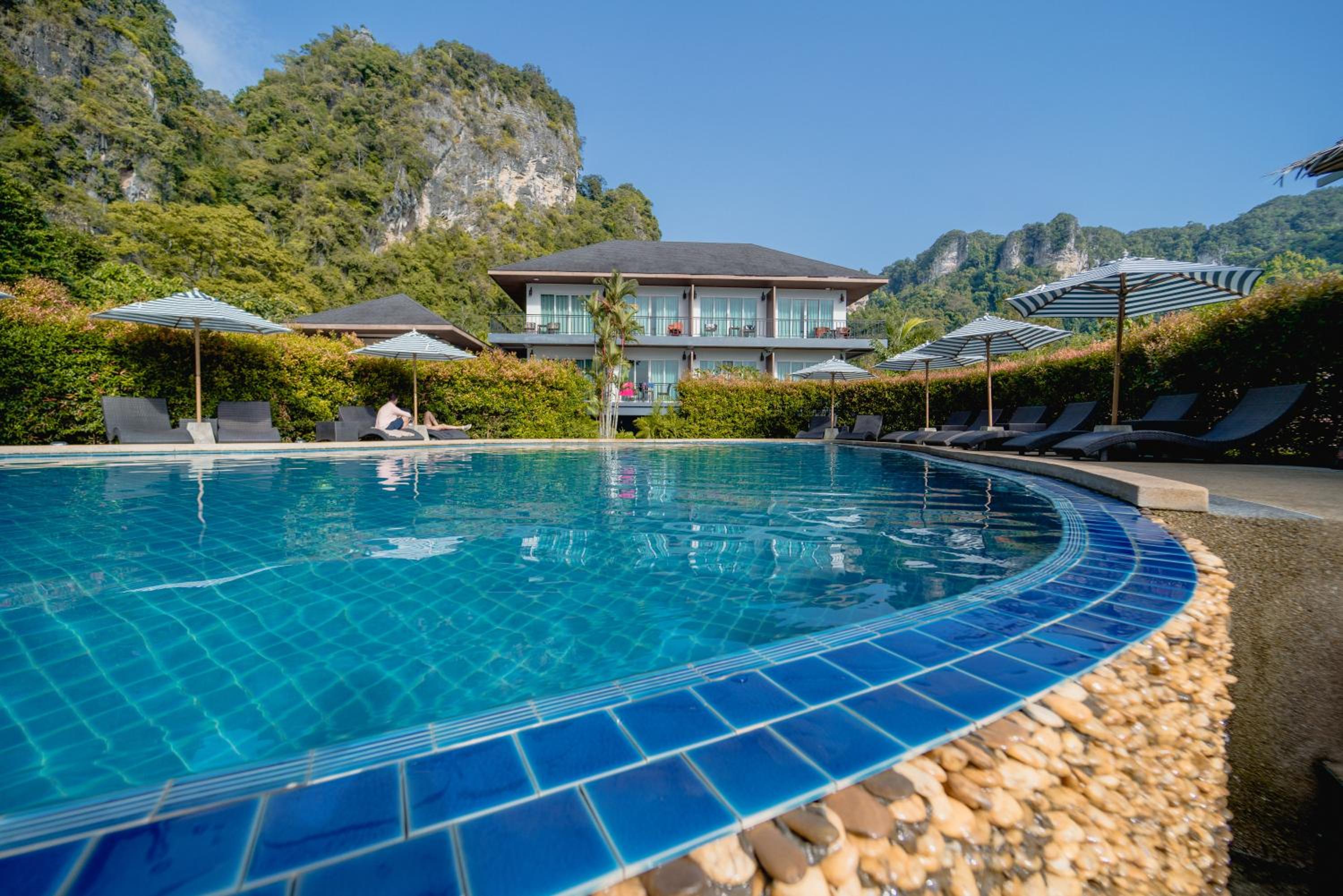 Railay Phutawan Resort