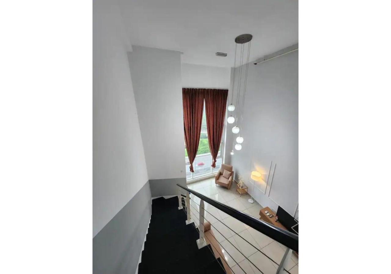 DuplexLoft Midvalley/KL Sentral