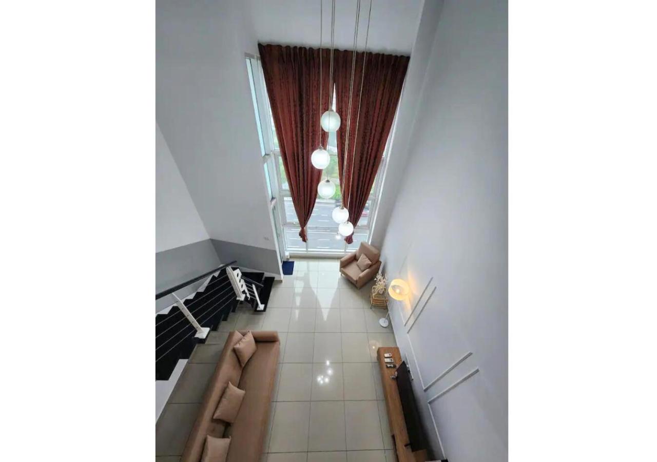DuplexLoft Midvalley/KL Sentral