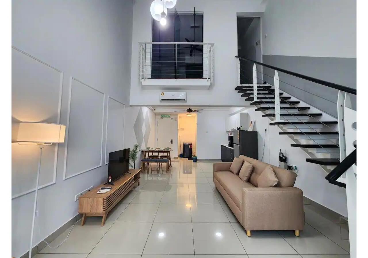 DuplexLoft Midvalley/KL Sentral