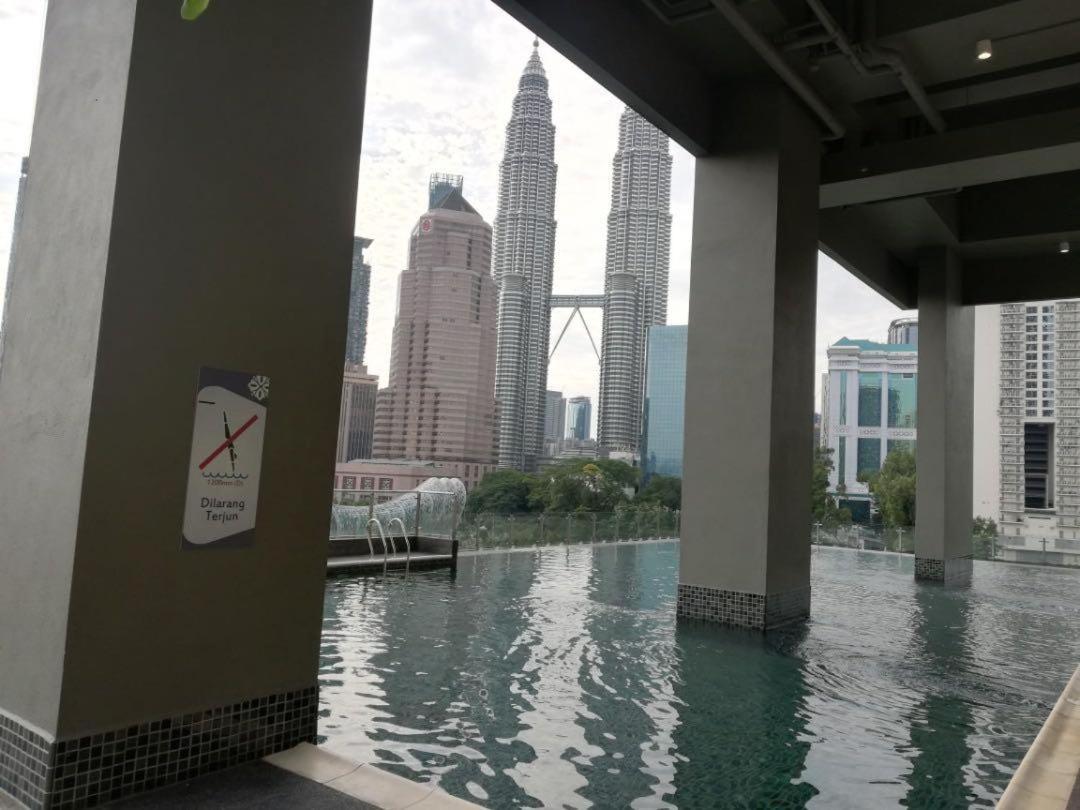 KLCC VIEW-3 BED LOVELY APARTMENTS IN KUALA LUMPUR