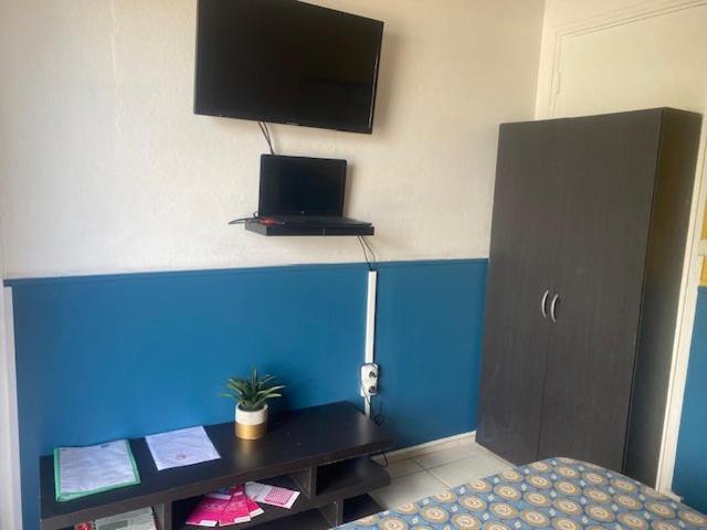 Photo 8