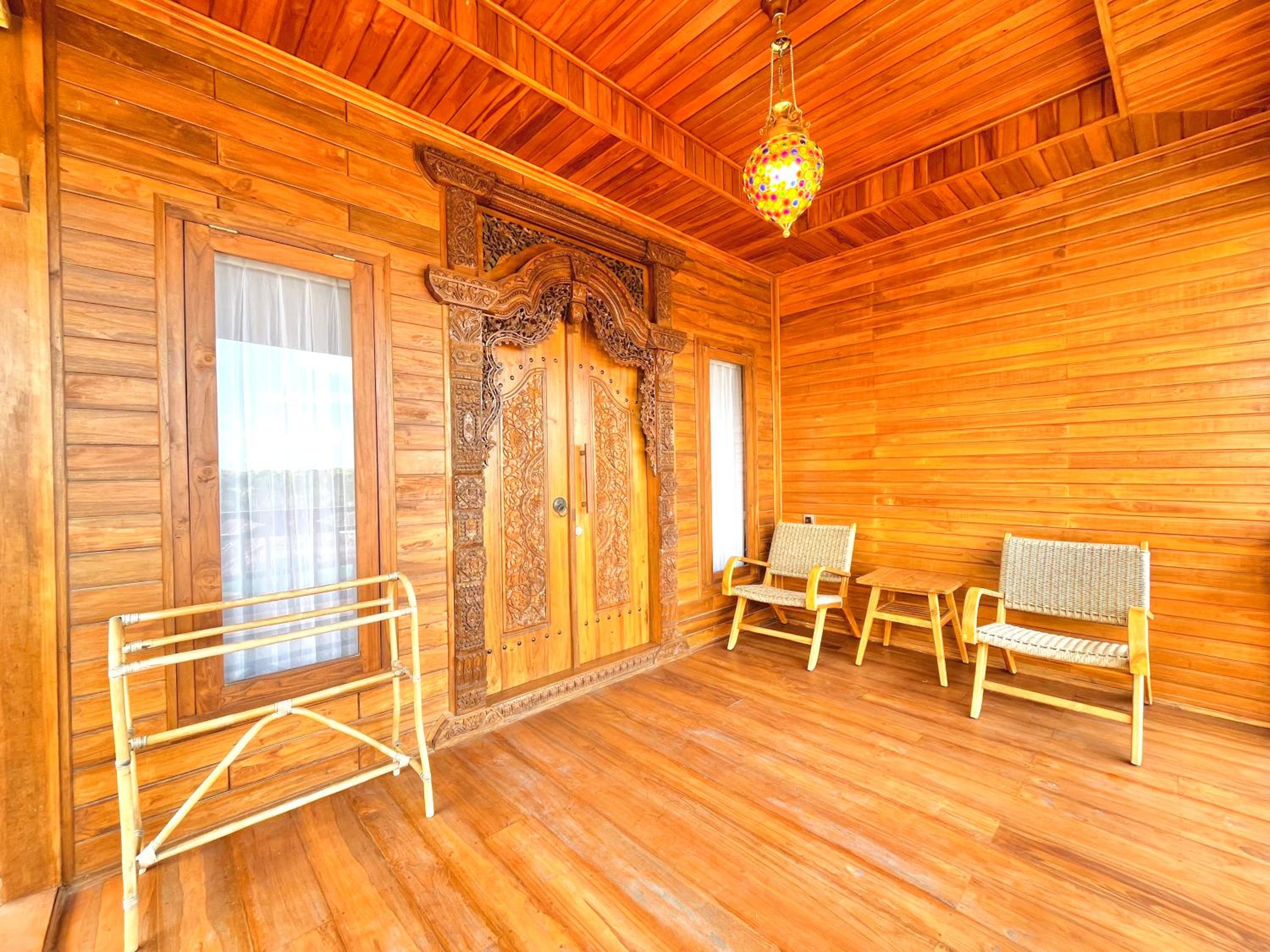 Rosewood Villa