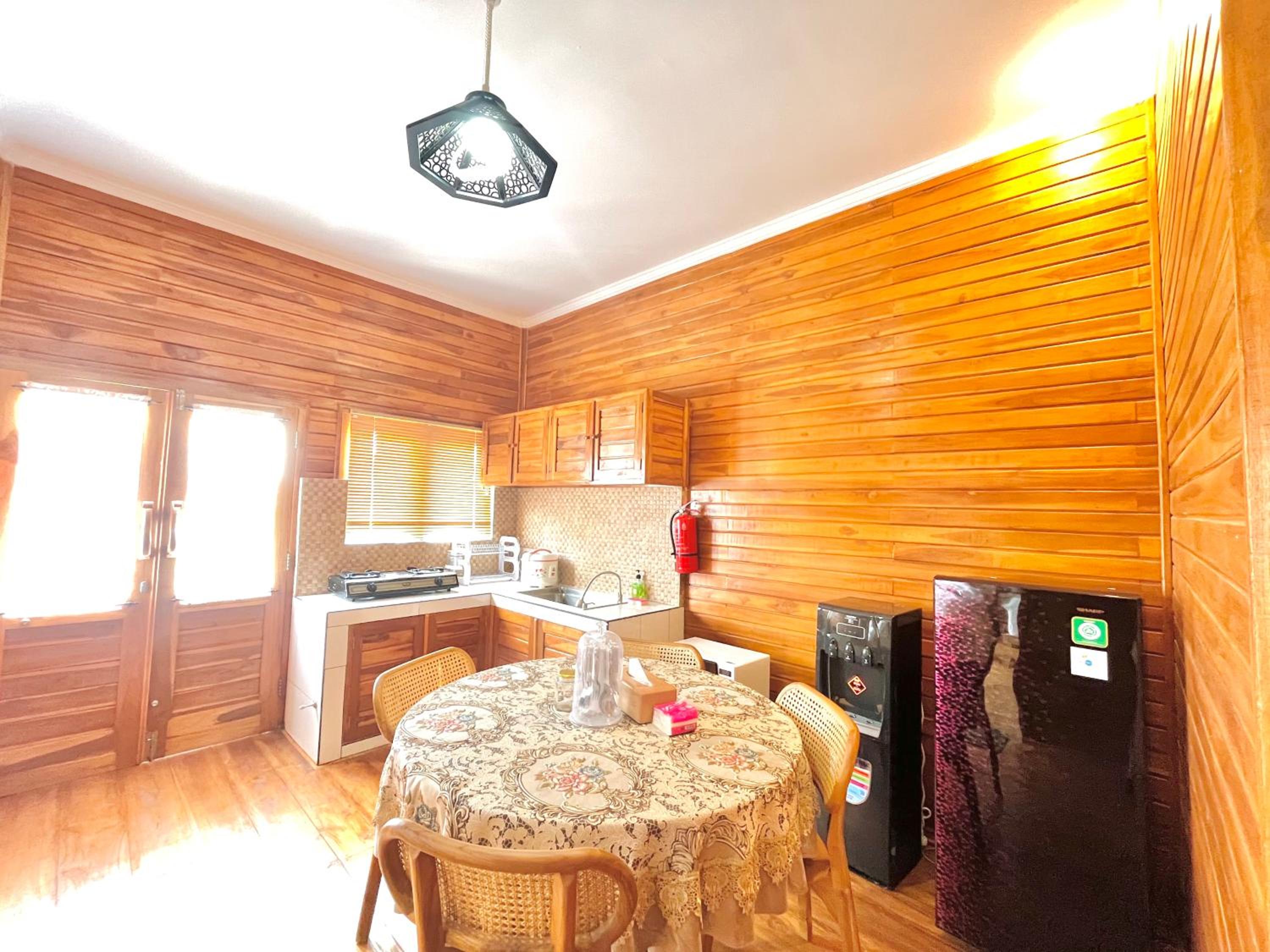 Rosewood Villa