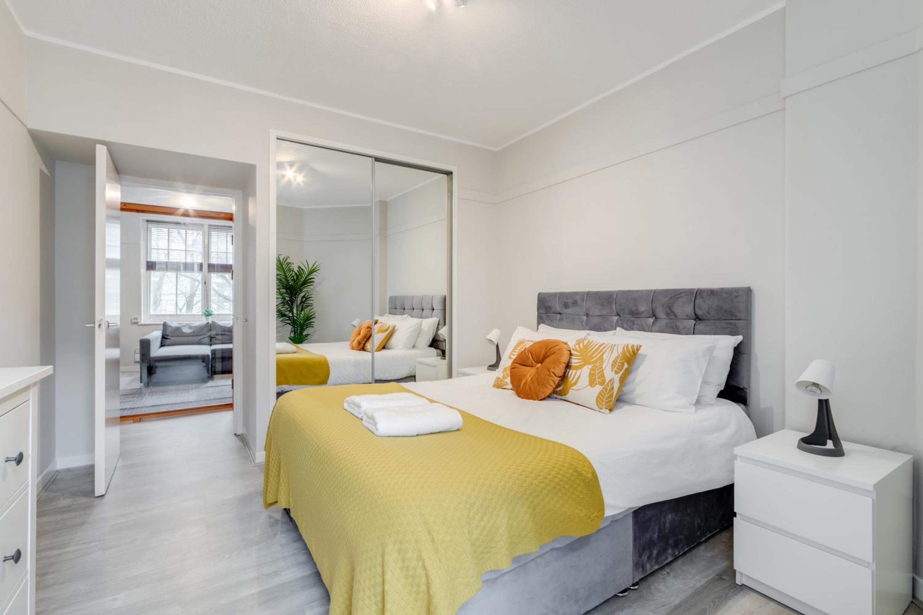 Spacious 1 Bed Apartment- Close to Kings Cross Station