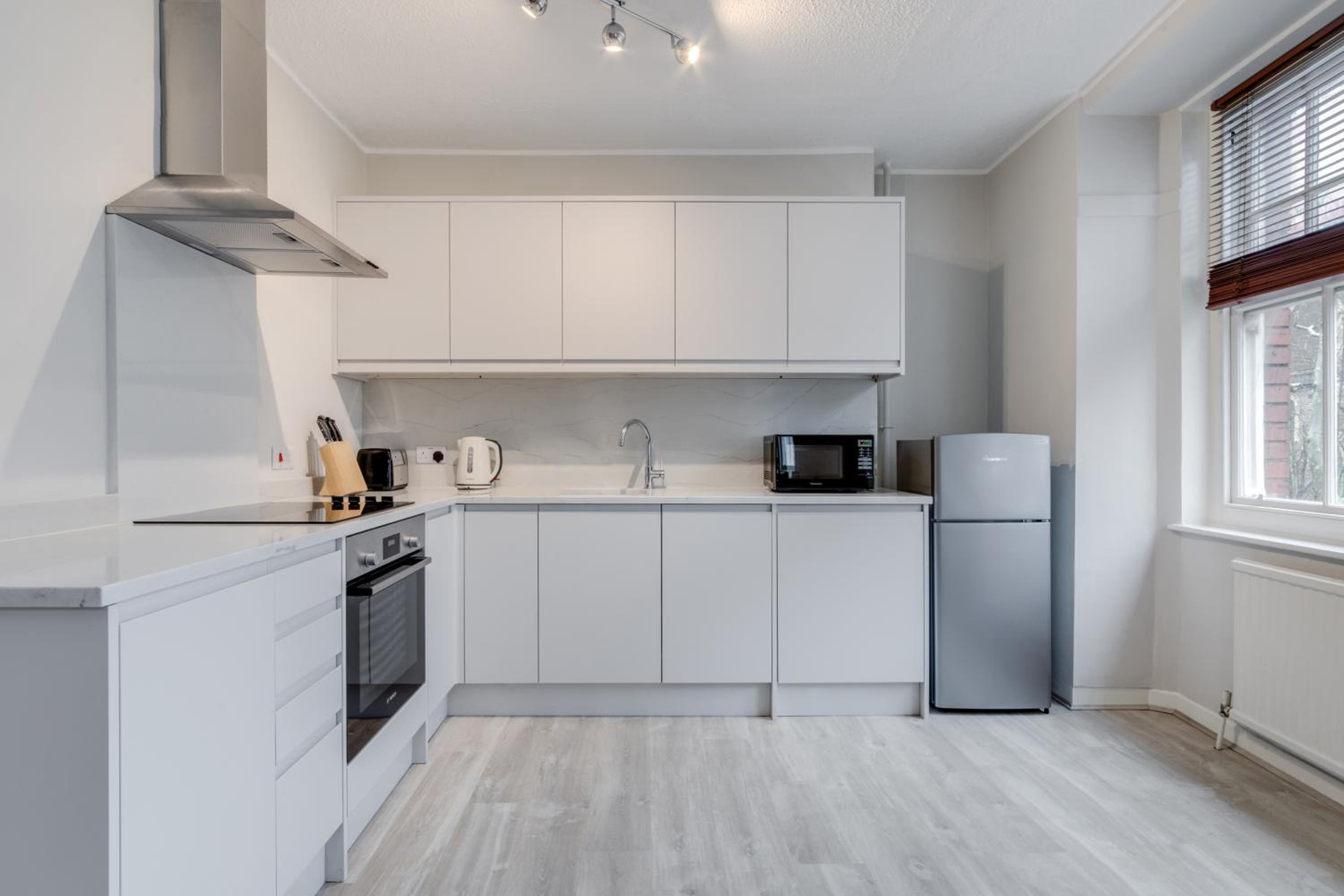 Spacious 1 Bed Apartment- Close to Kings Cross Station