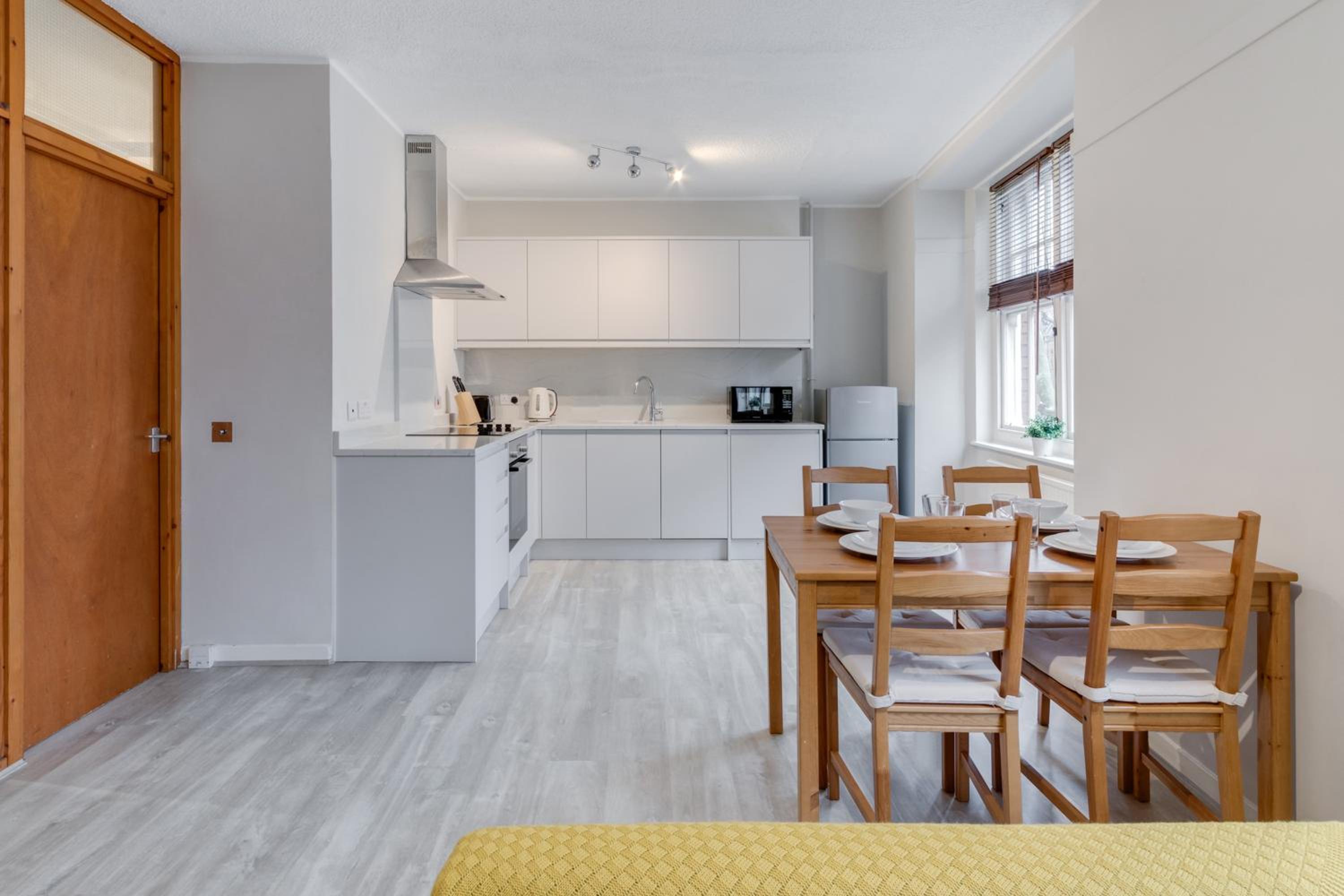 Spacious 1 Bed Apartment- Close to Kings Cross Station