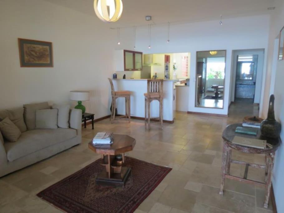 Villa Perle de Corail, les pieds dans l'eau view 4