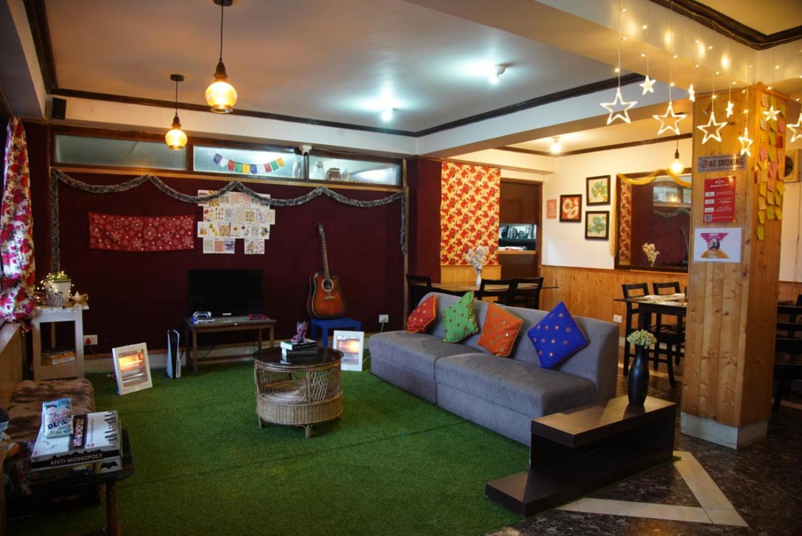 lounge