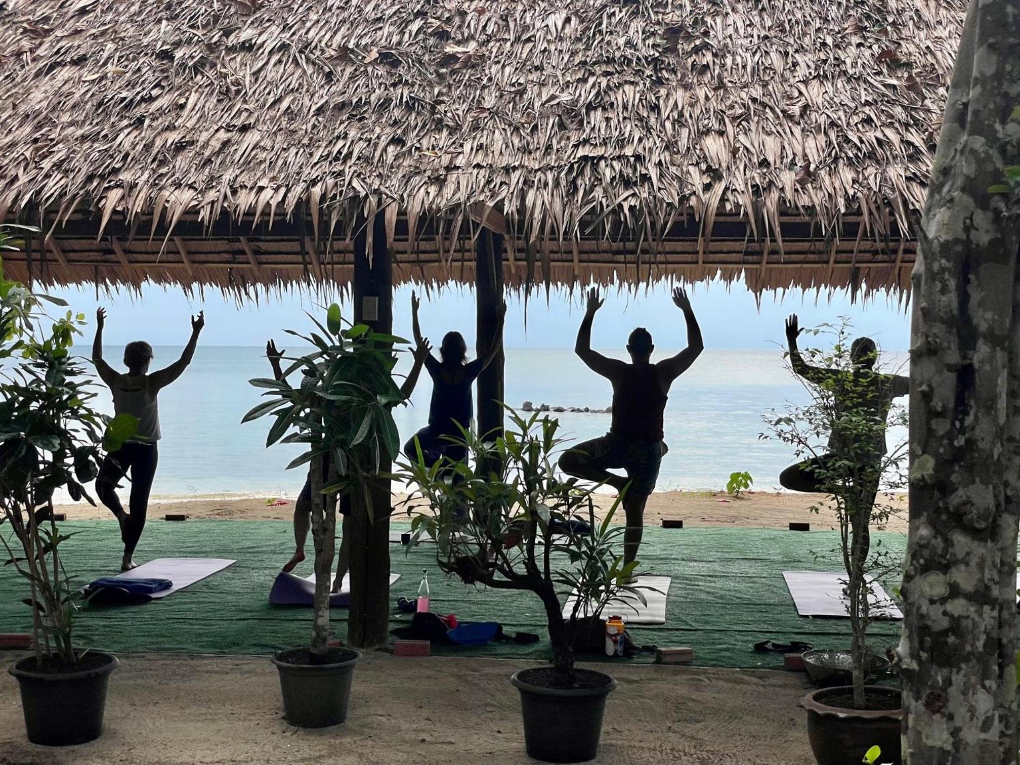 Koh Jum Beach Villas 