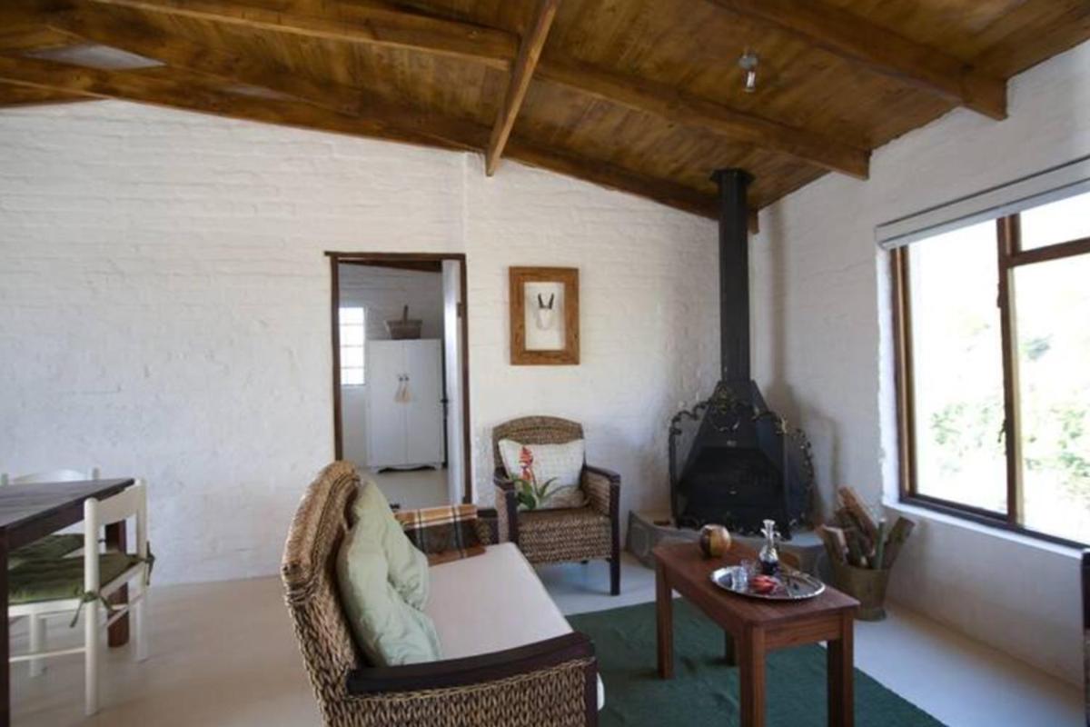 Bronze Grove Farm and Chalets view 2