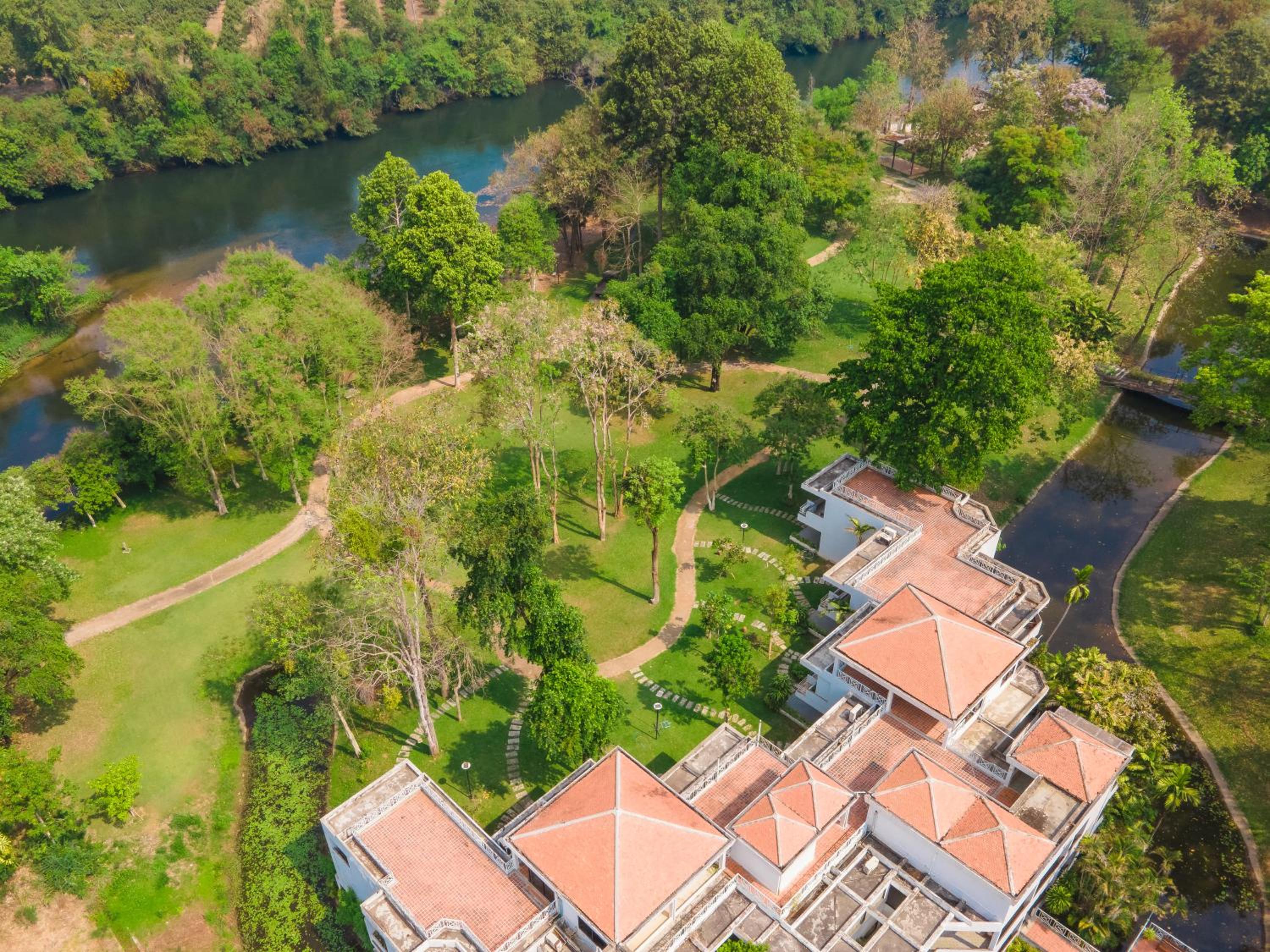 Hotel Comsaed River Kwai Resort - Image 1