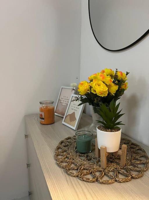 Cozy Nest: A Tiny City Charm Maisonette view 2