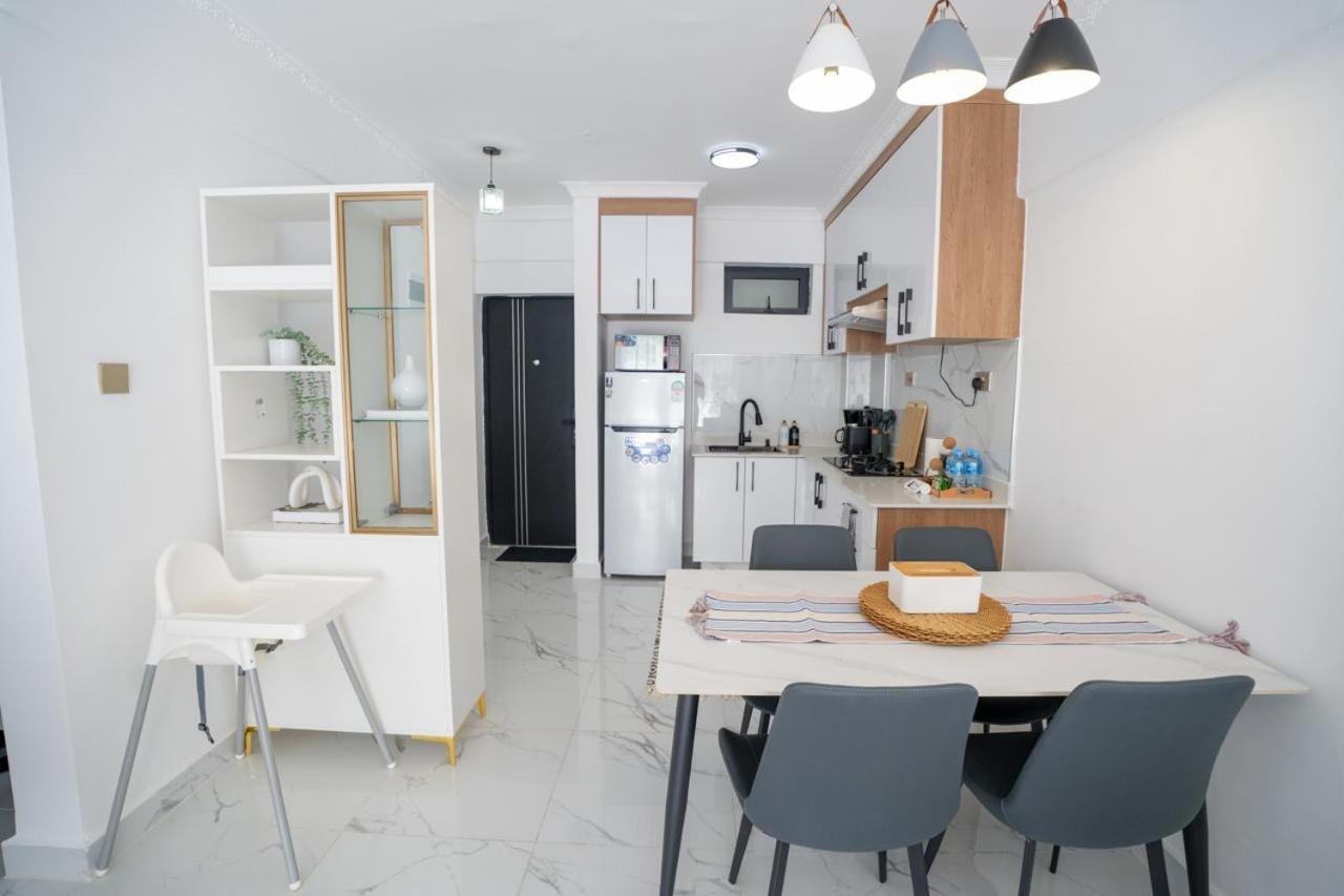 Luxury Two Bedroom Apartment in Kilimani view 2