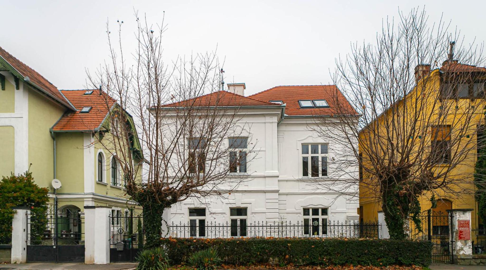 Villa Porcelaine