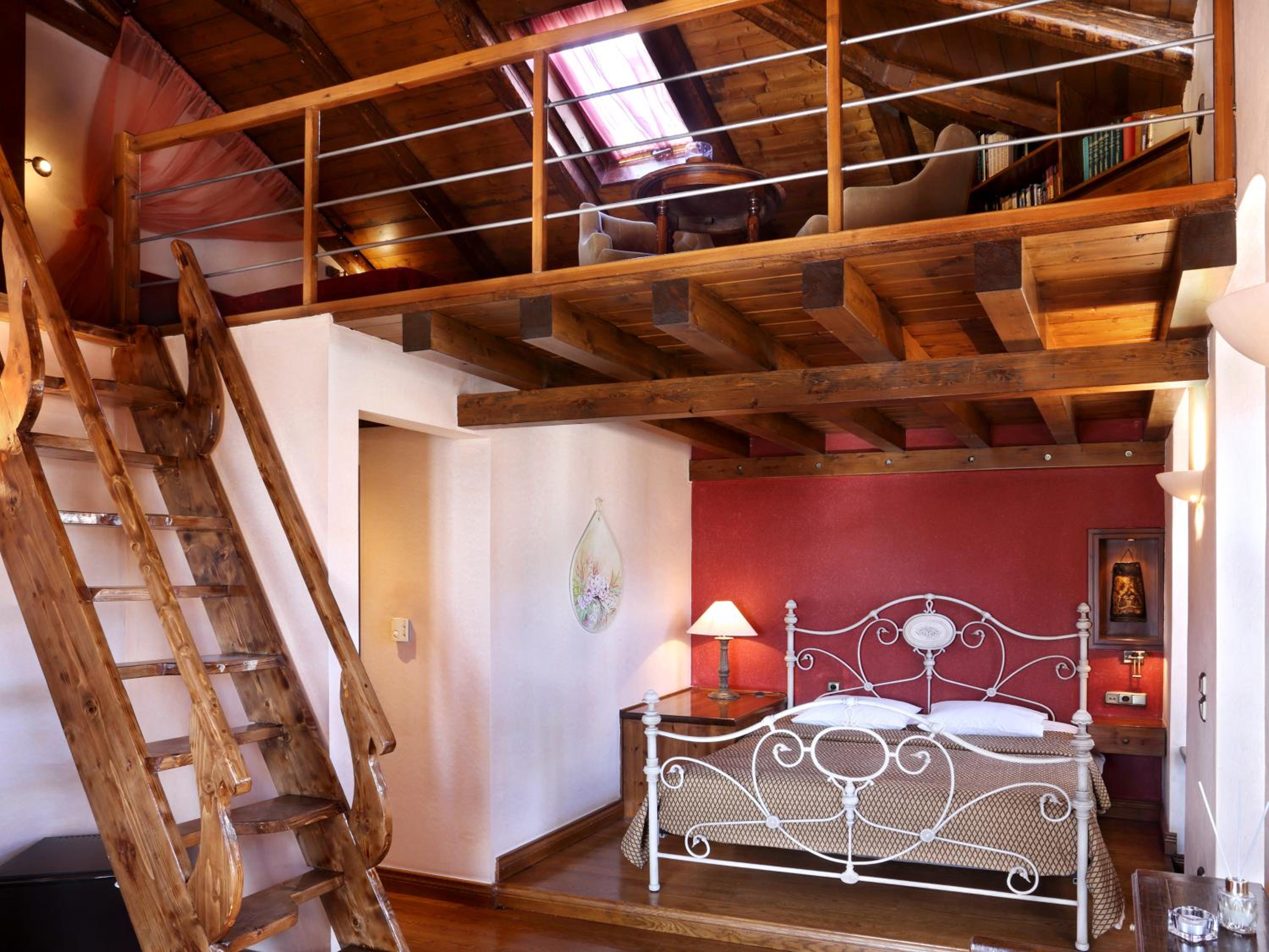 Lousiou Nymphes escape suites