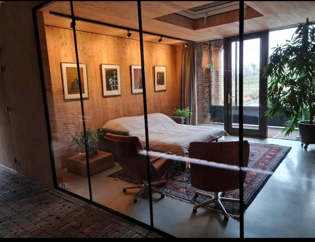 Vakantiewoning in monumentale boerderij met yurt