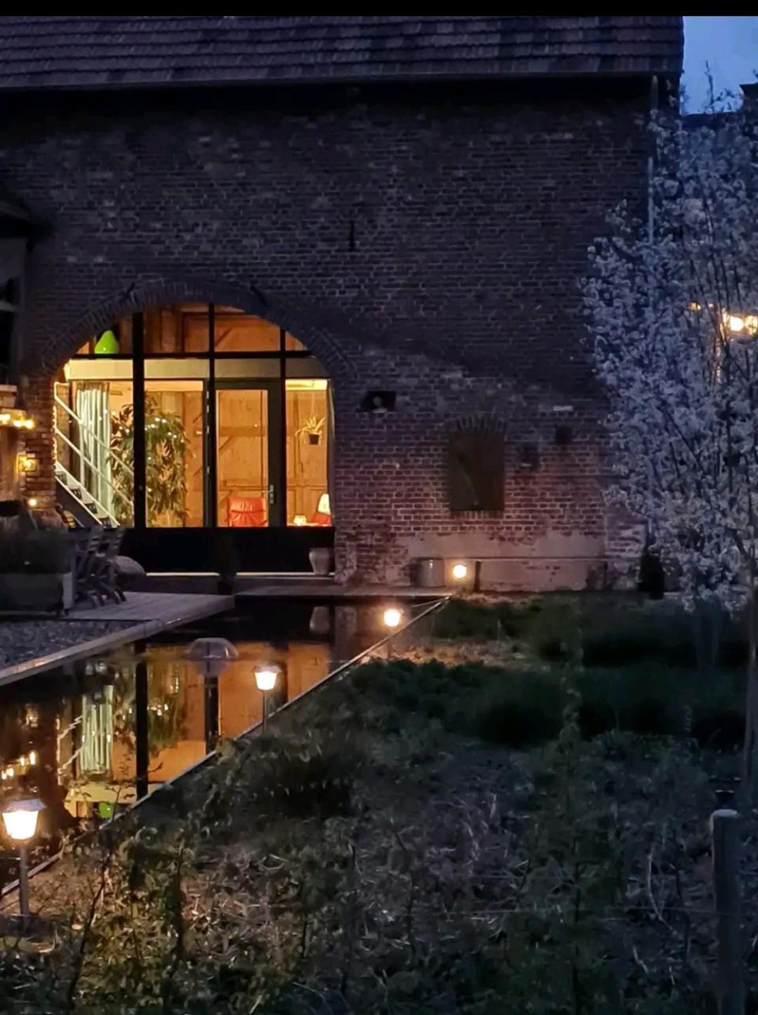 Vakantiewoning in monumentale boerderij met yurt