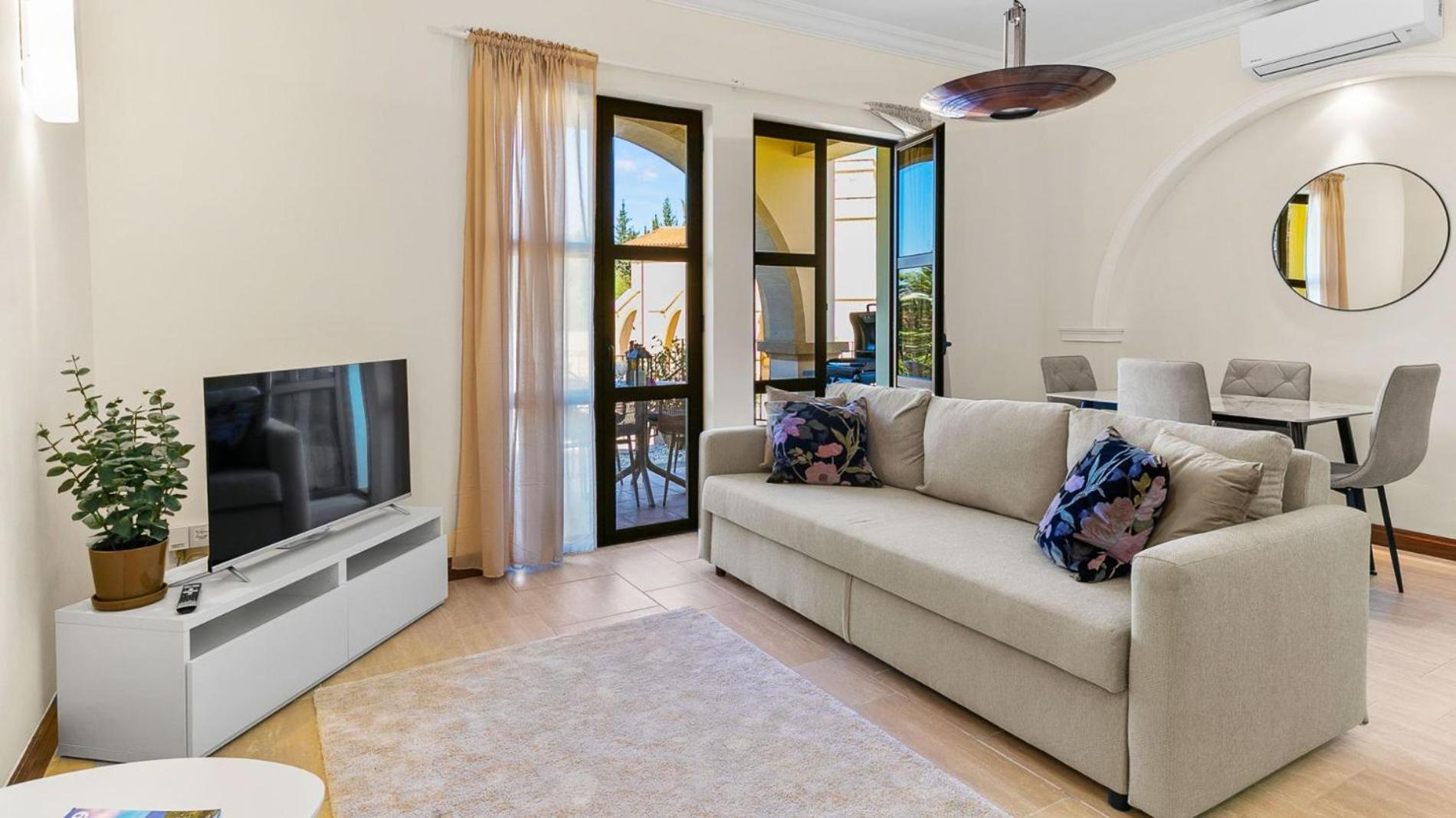 Beautiful Apartment APJ03 - Anesi, Aphrodite Hills