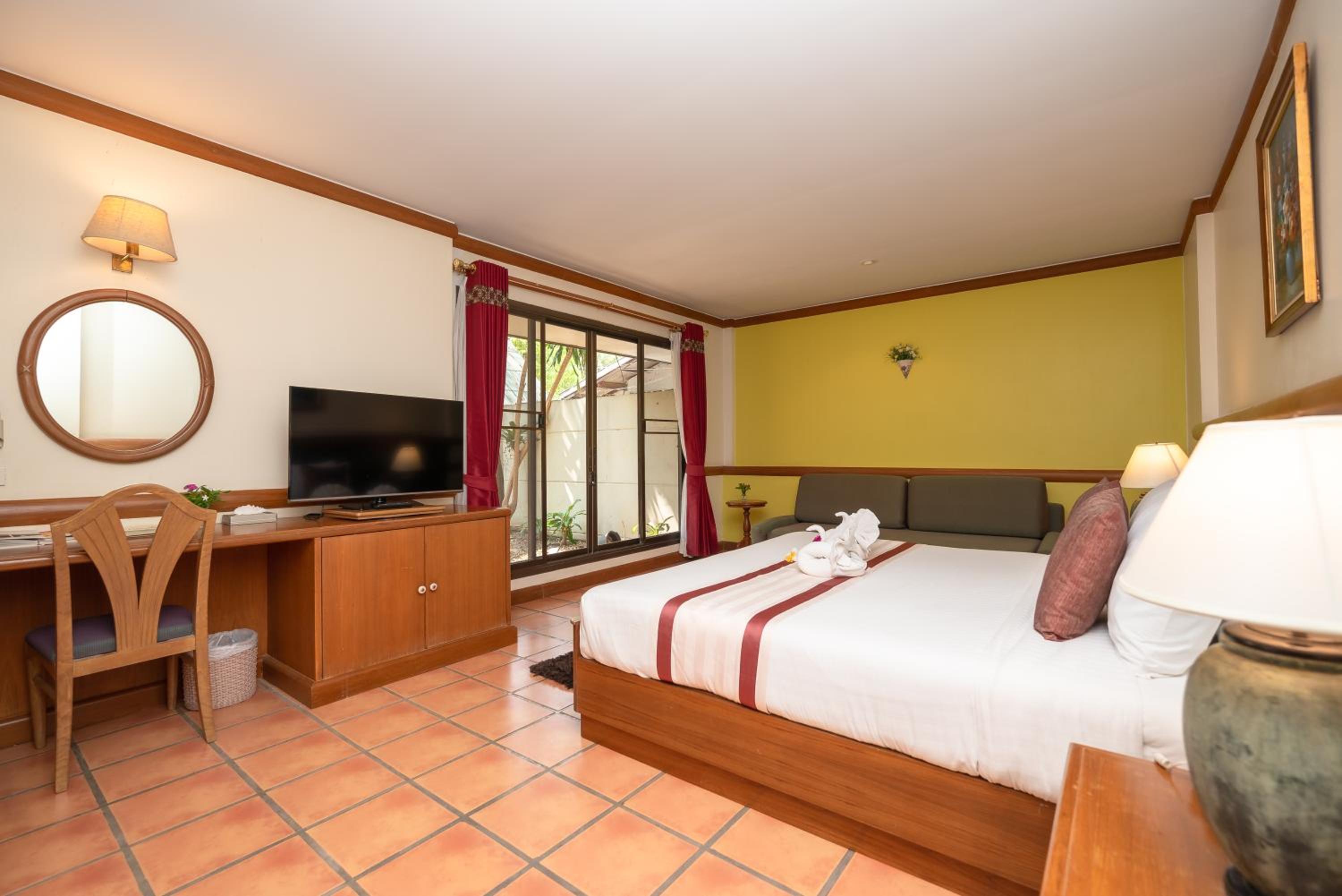 Comsaed River Kwai Resort
