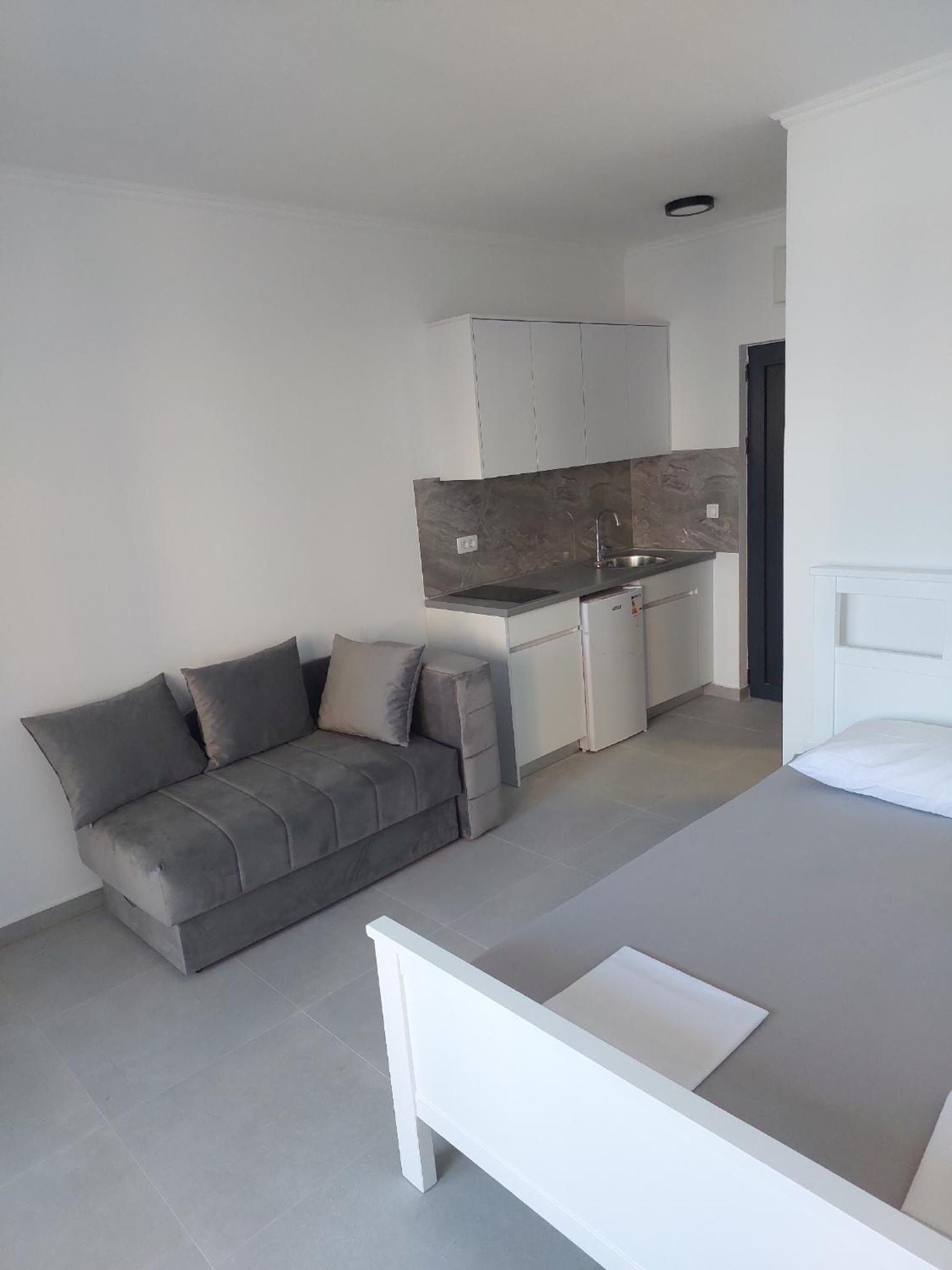 Top Apartments