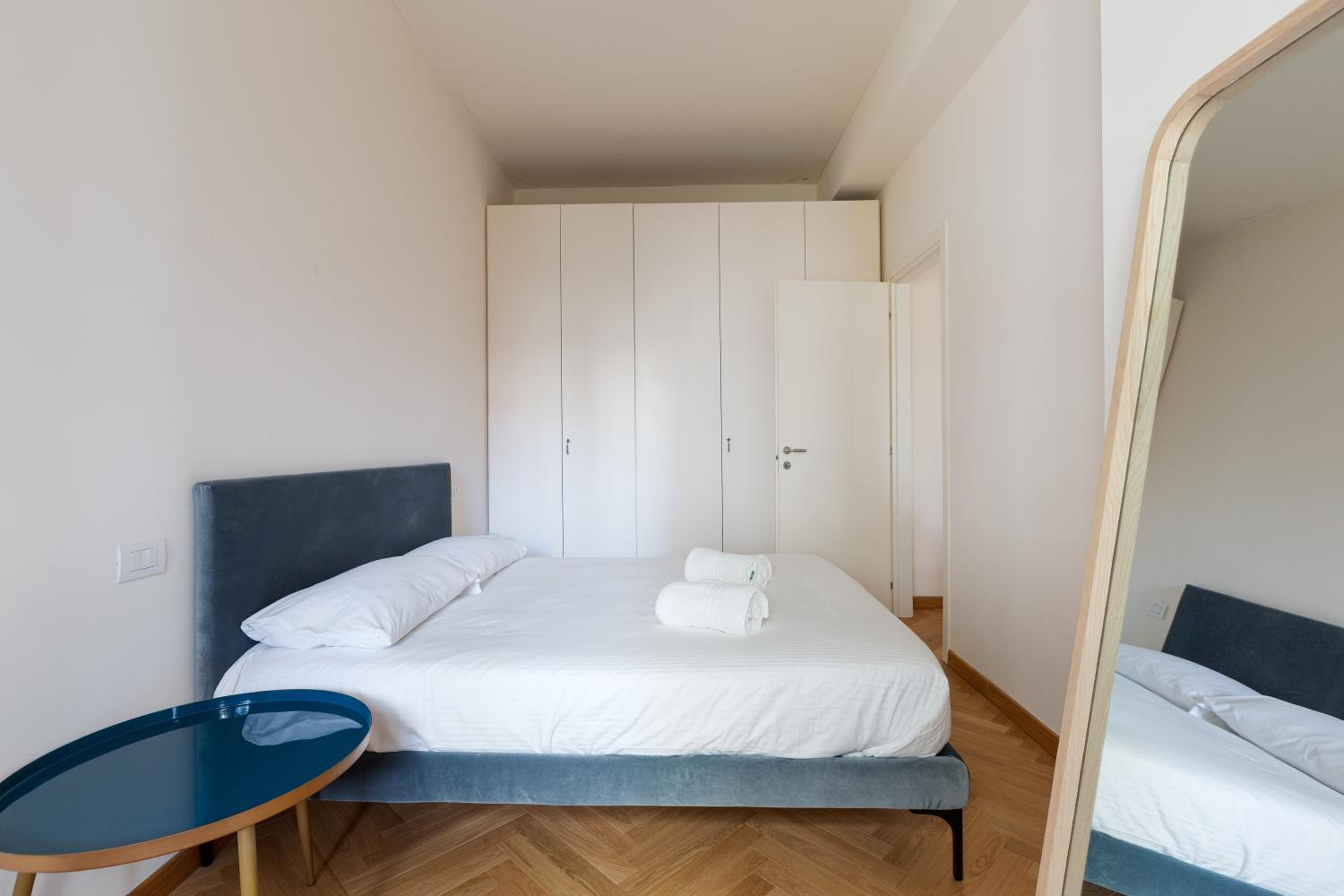 Piola M2 - Walking on the Moon Apartment