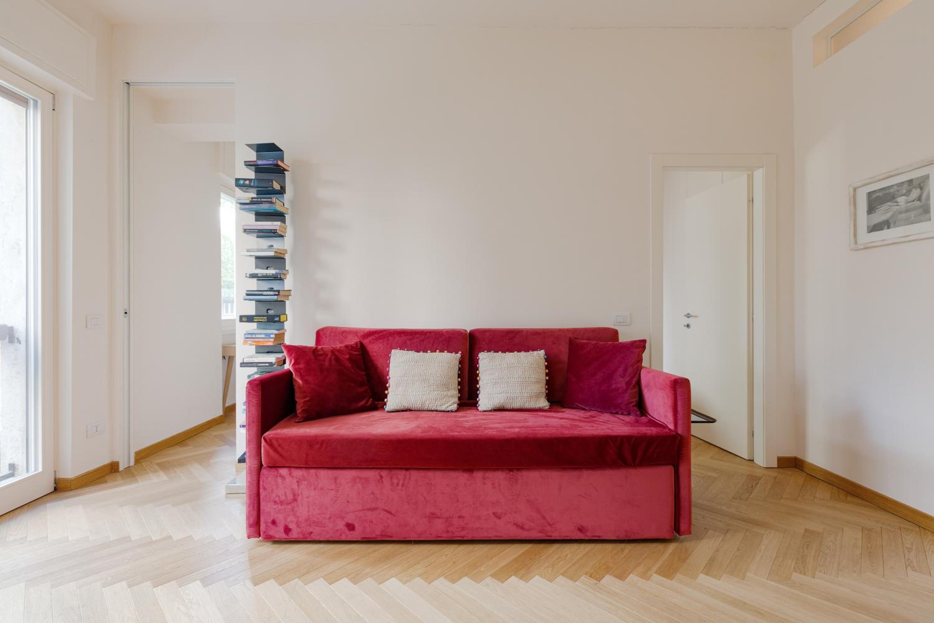 Piola M2 - Walking on the Moon Apartment