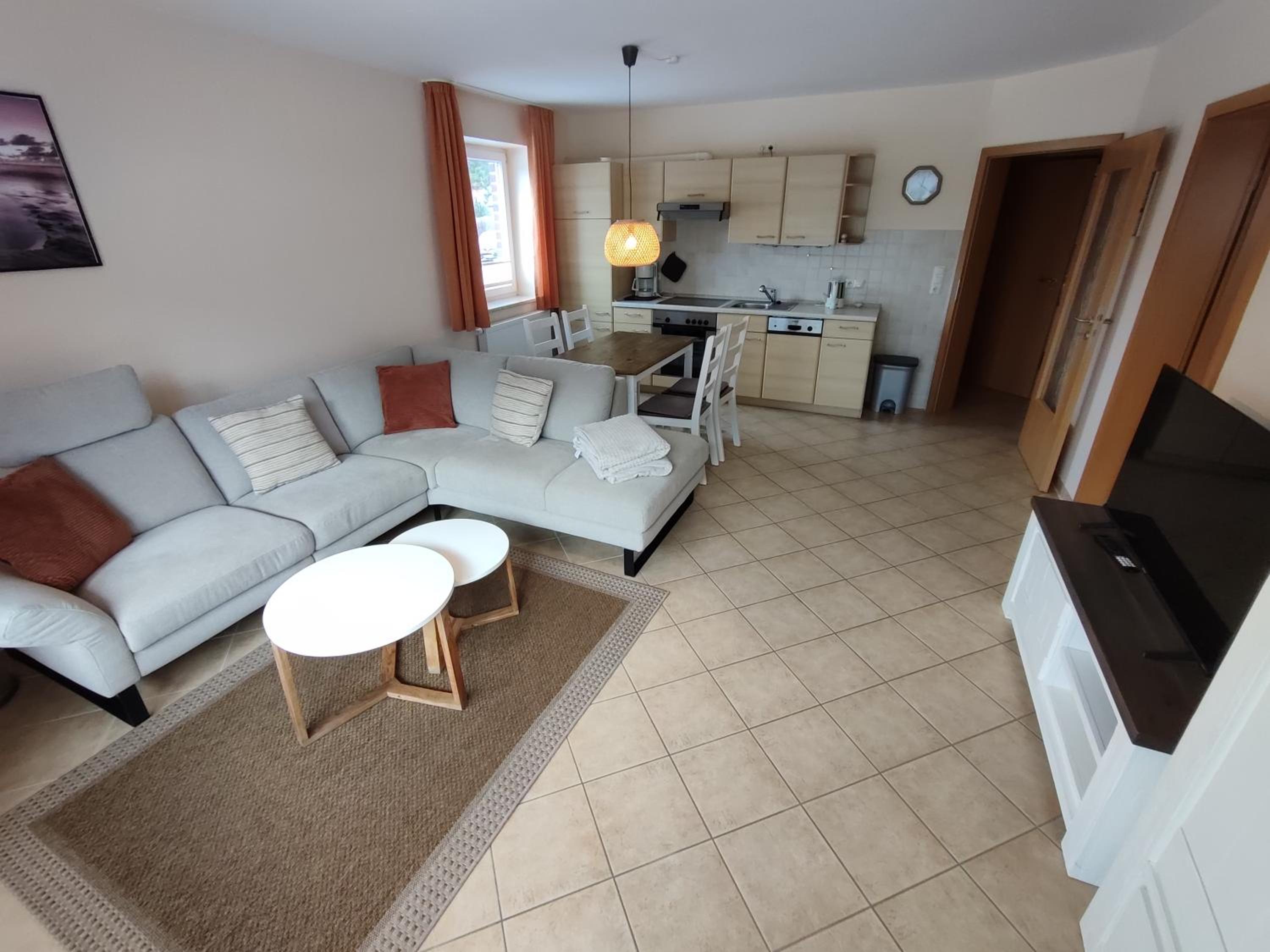 3 Zimmer Ferienwohnung Meeresbriese im Erdgeschoss mit Sonnenterasse NR4