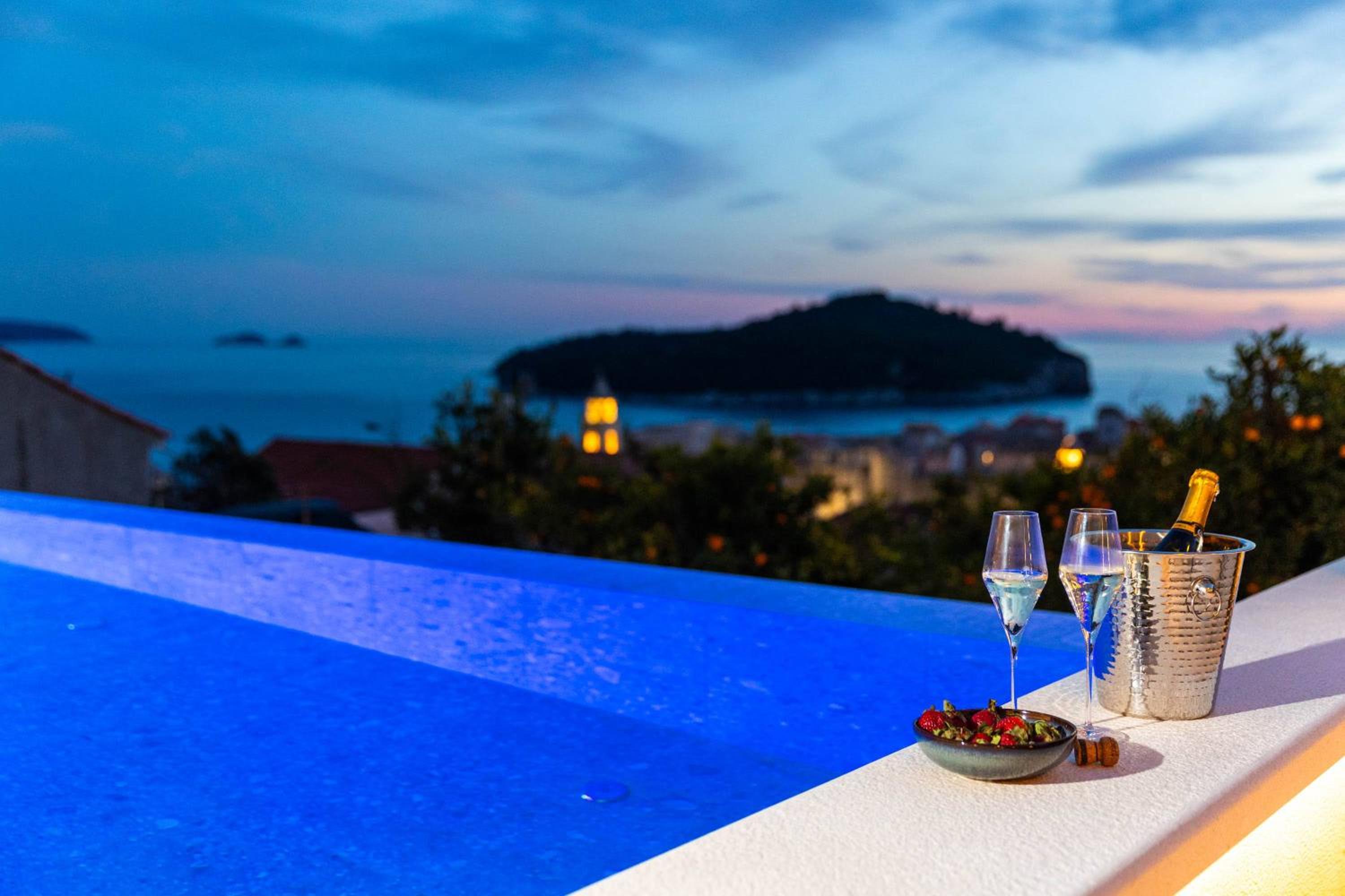 Majestic Villa Lidija by Irundo