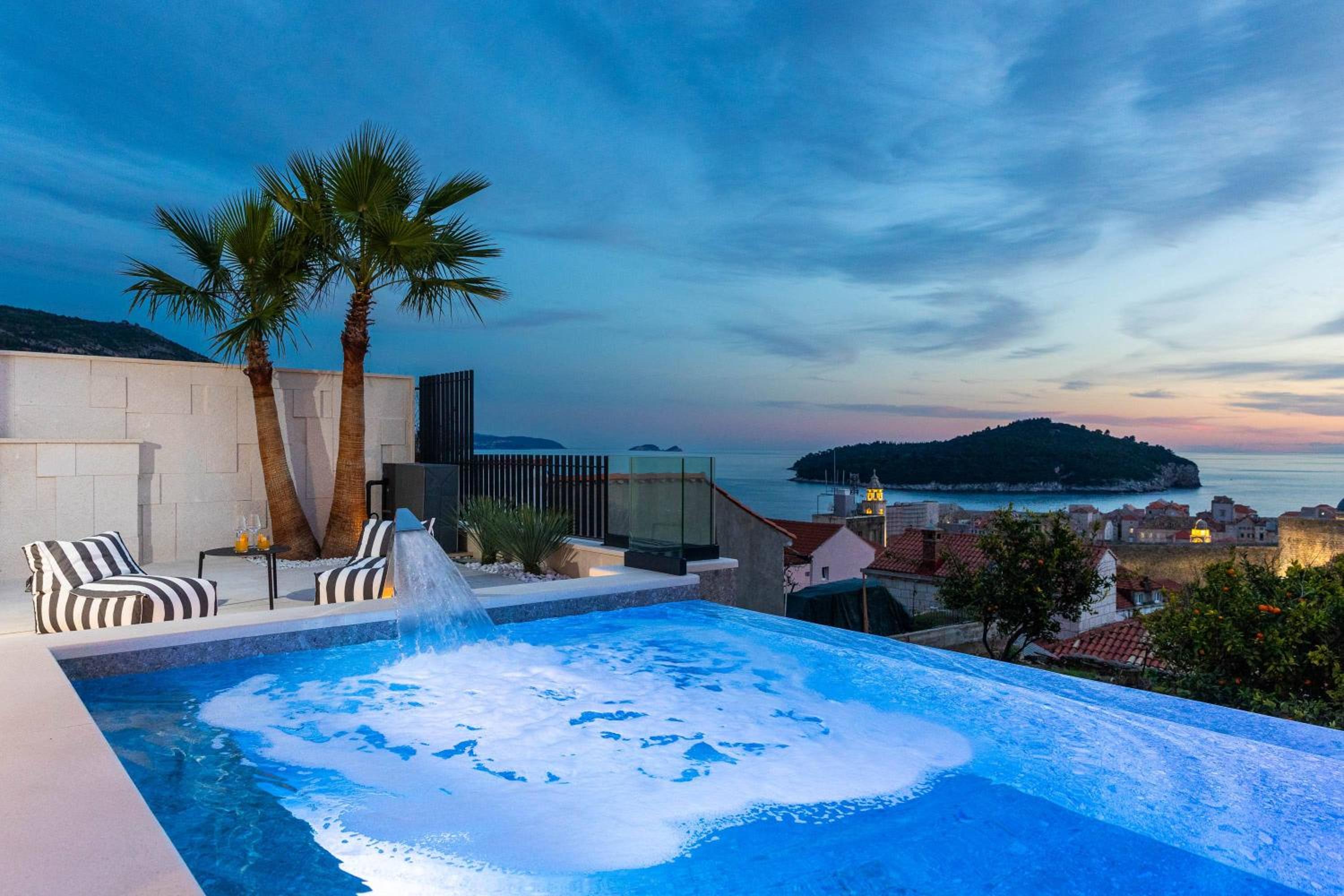 Majestic Villa Lidija by Irundo